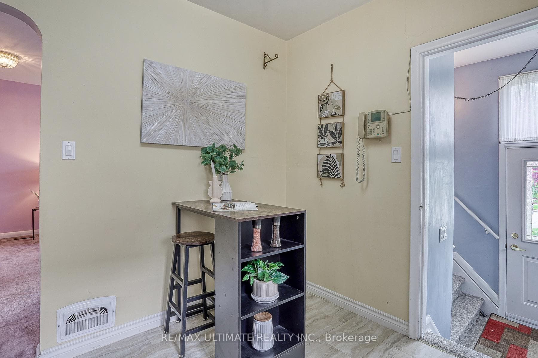 91 Lord Roberts Drive photo 19