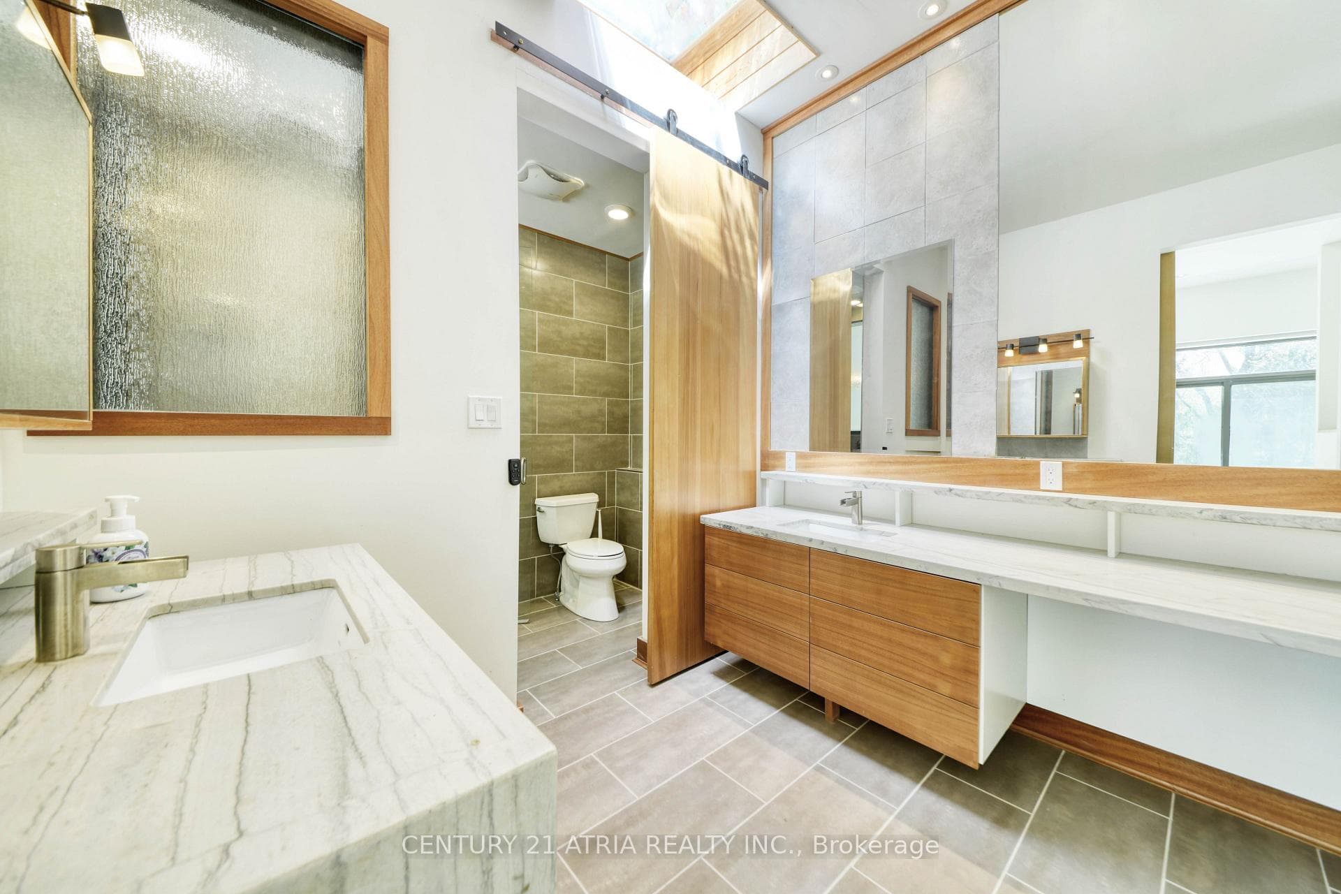 115 Northdale Road photo 22