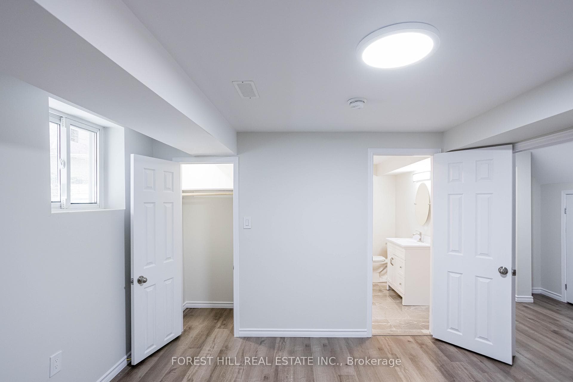 125 Brookmill Drive Unit Lower A photo 28