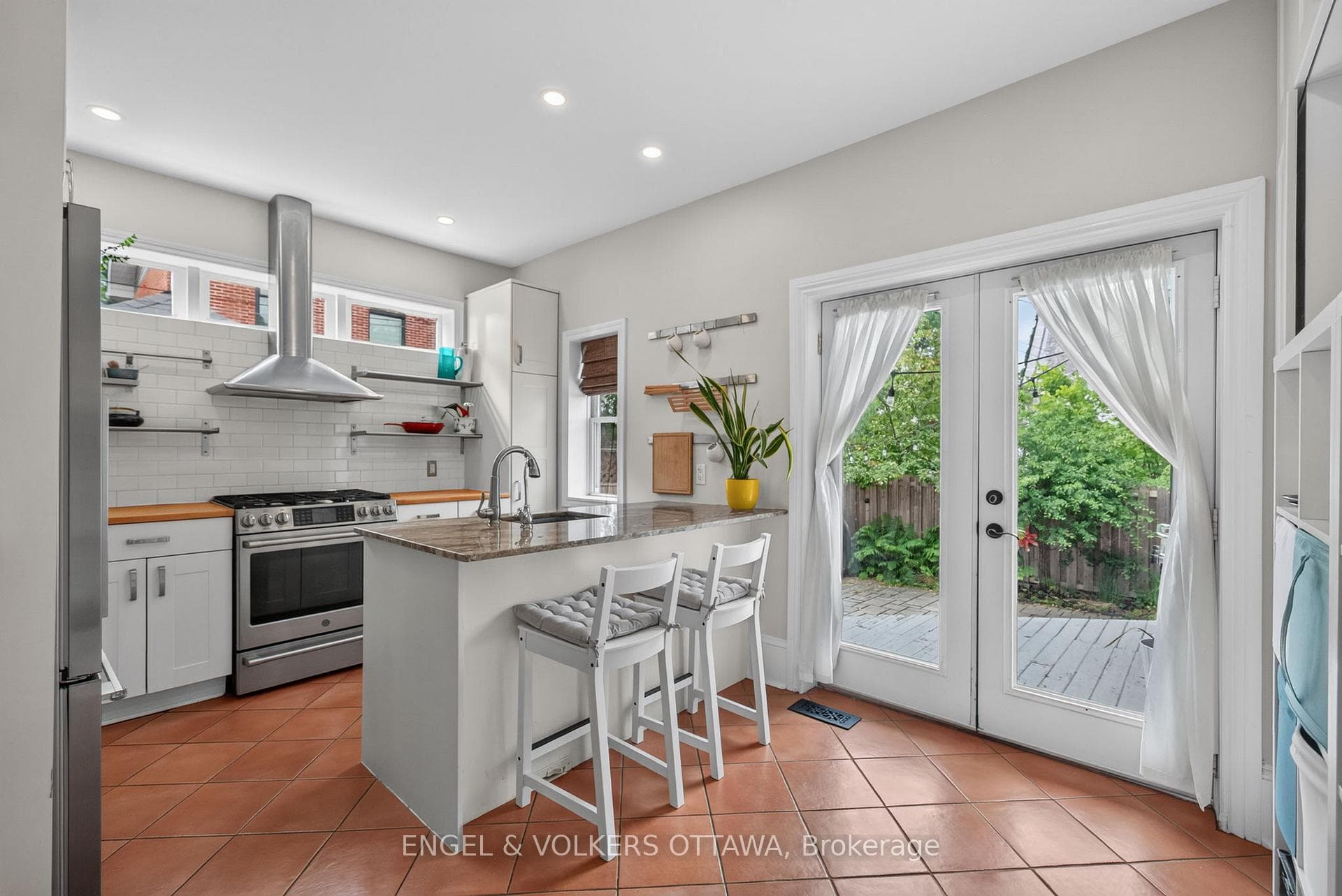 140 River Lane photo 13