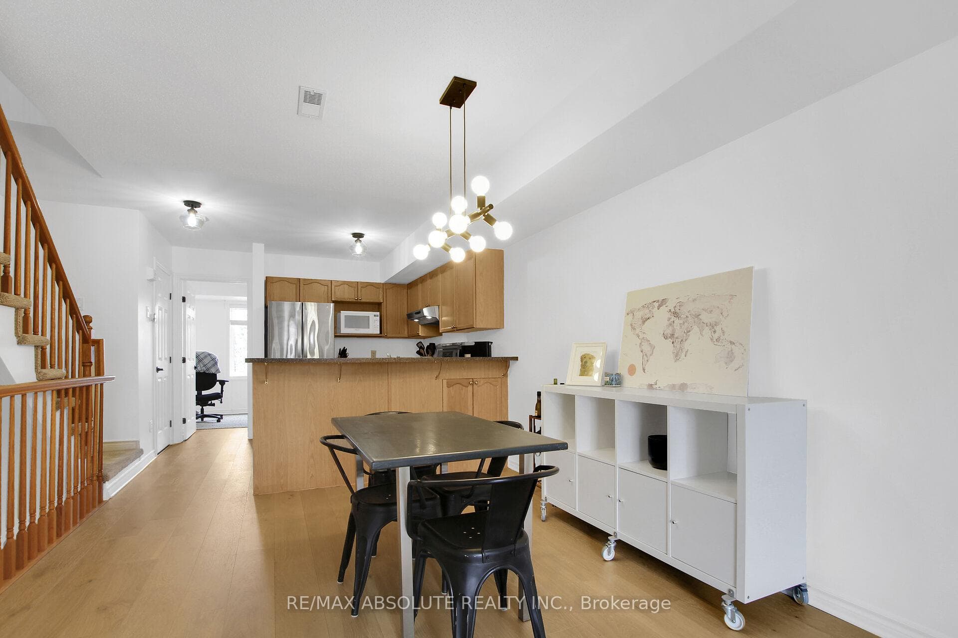 1350 Guthrie Street photo 16