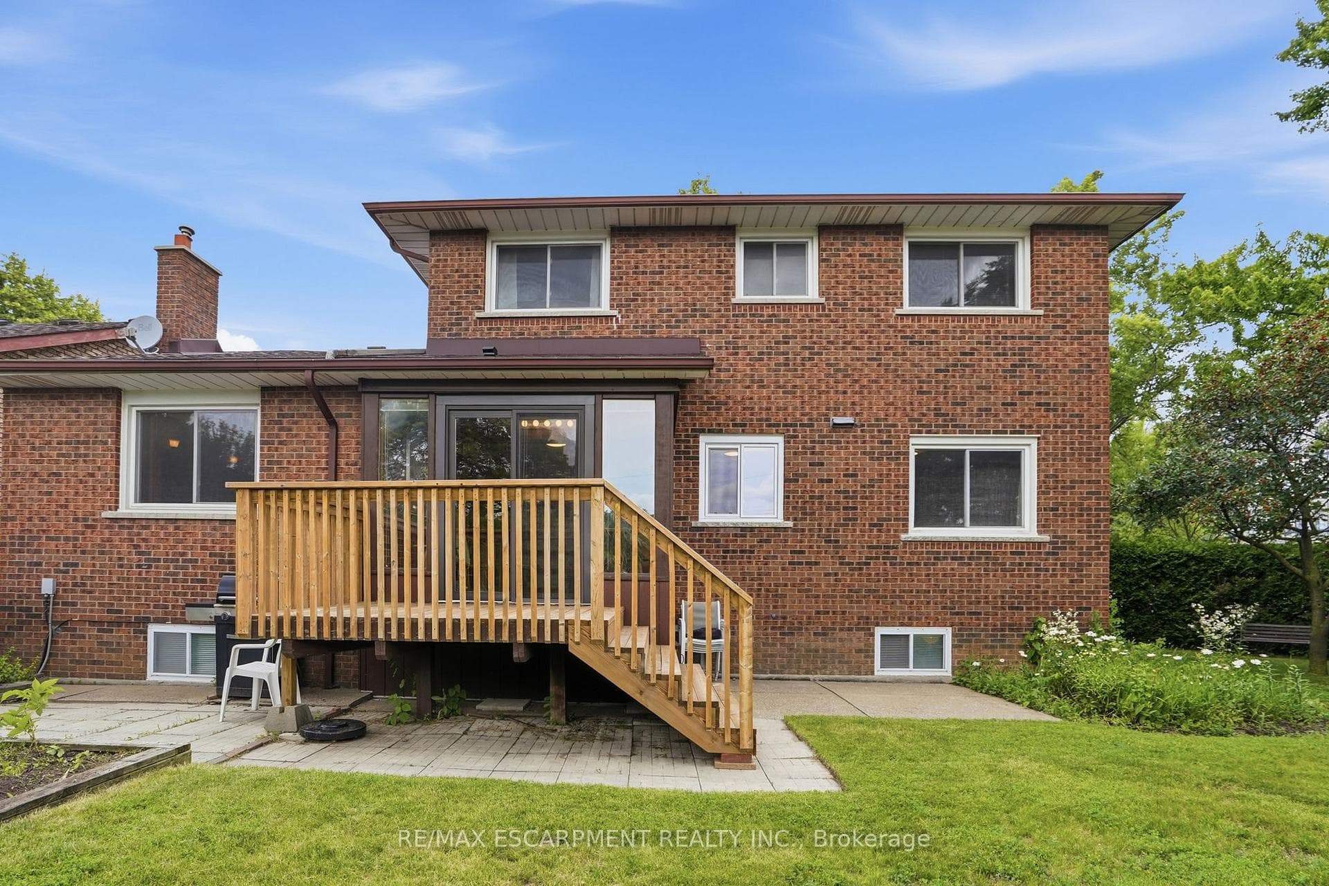 57 NEIL Avenue photo 44