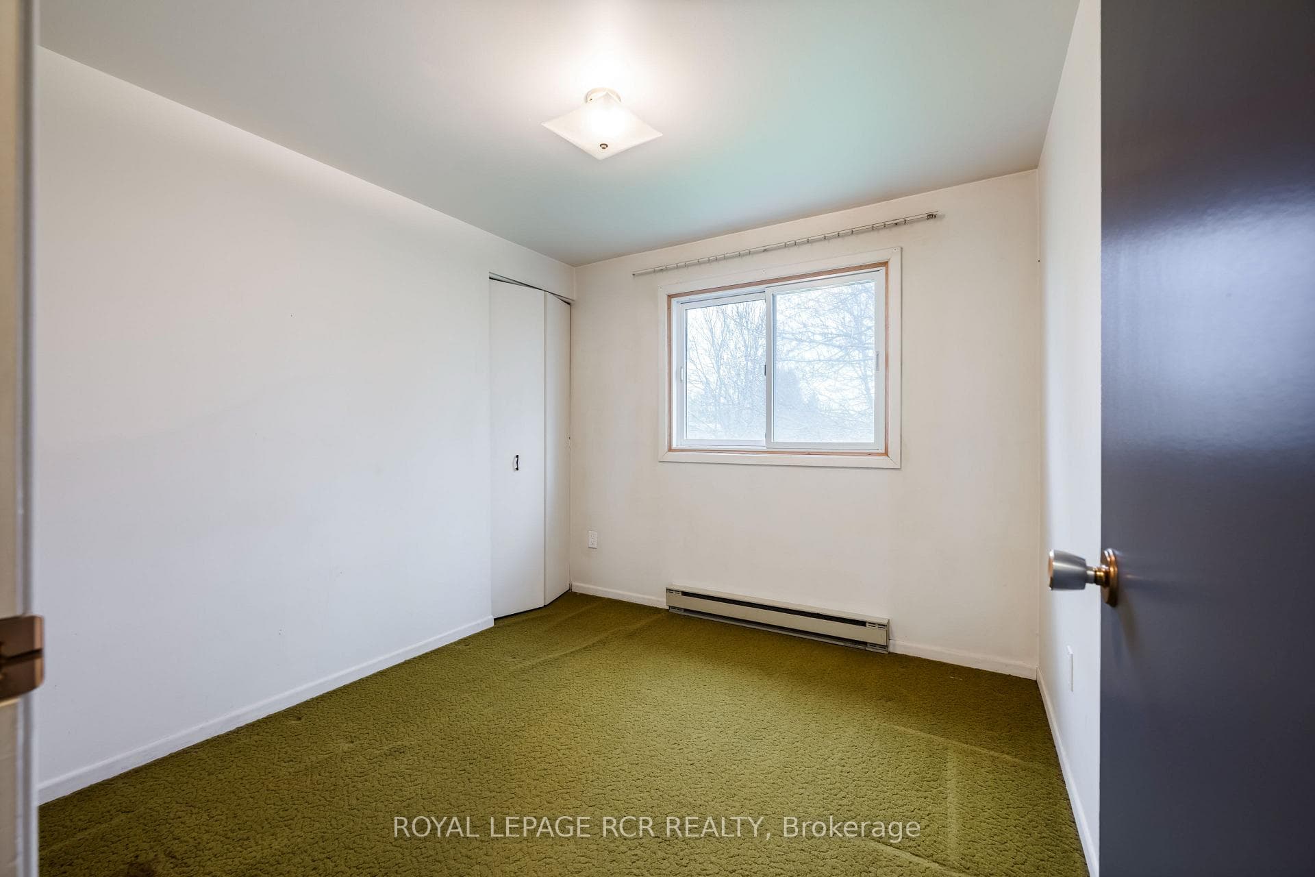 418 Pineview Gardens photo 20
