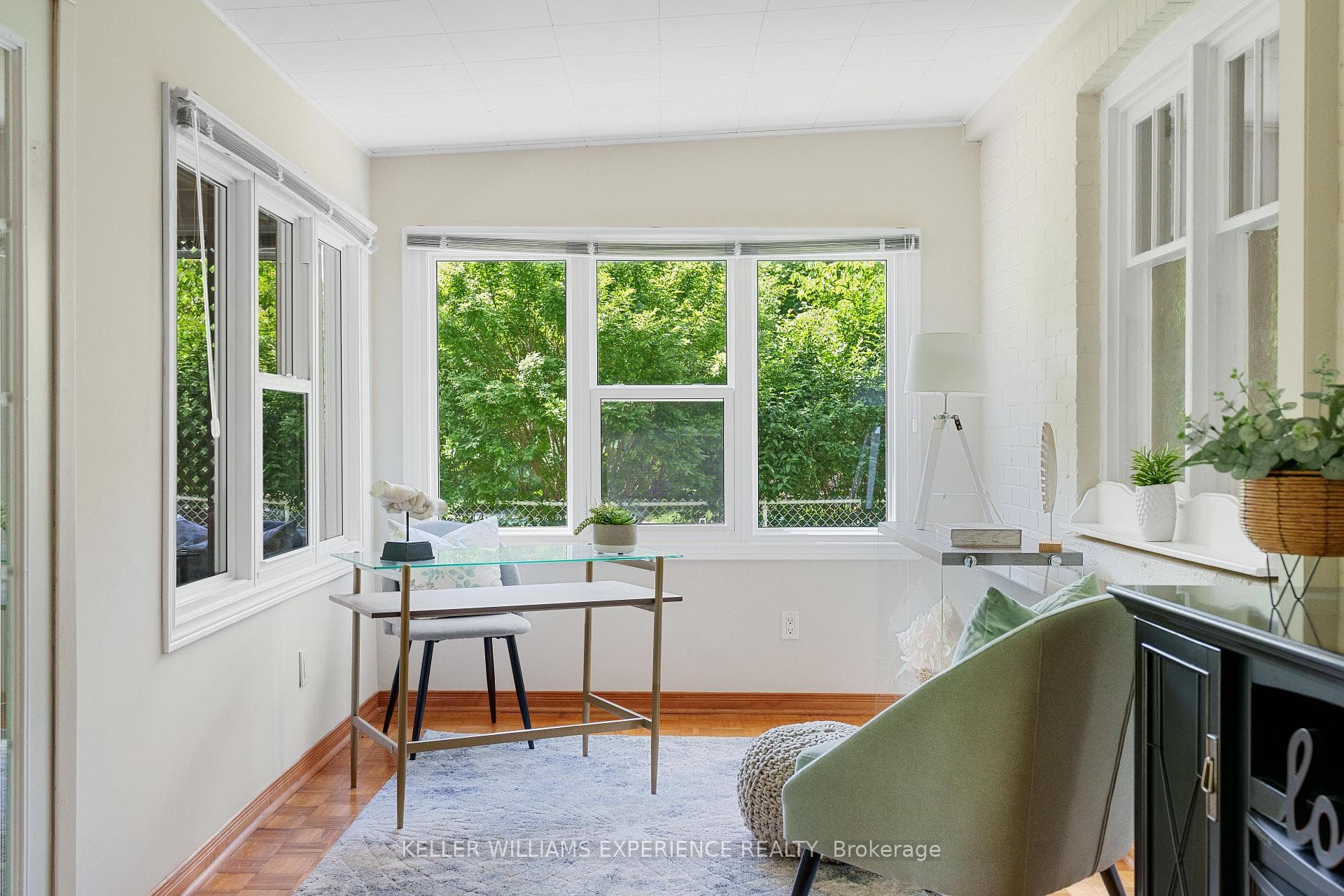 11 NAPIER Street photo 19