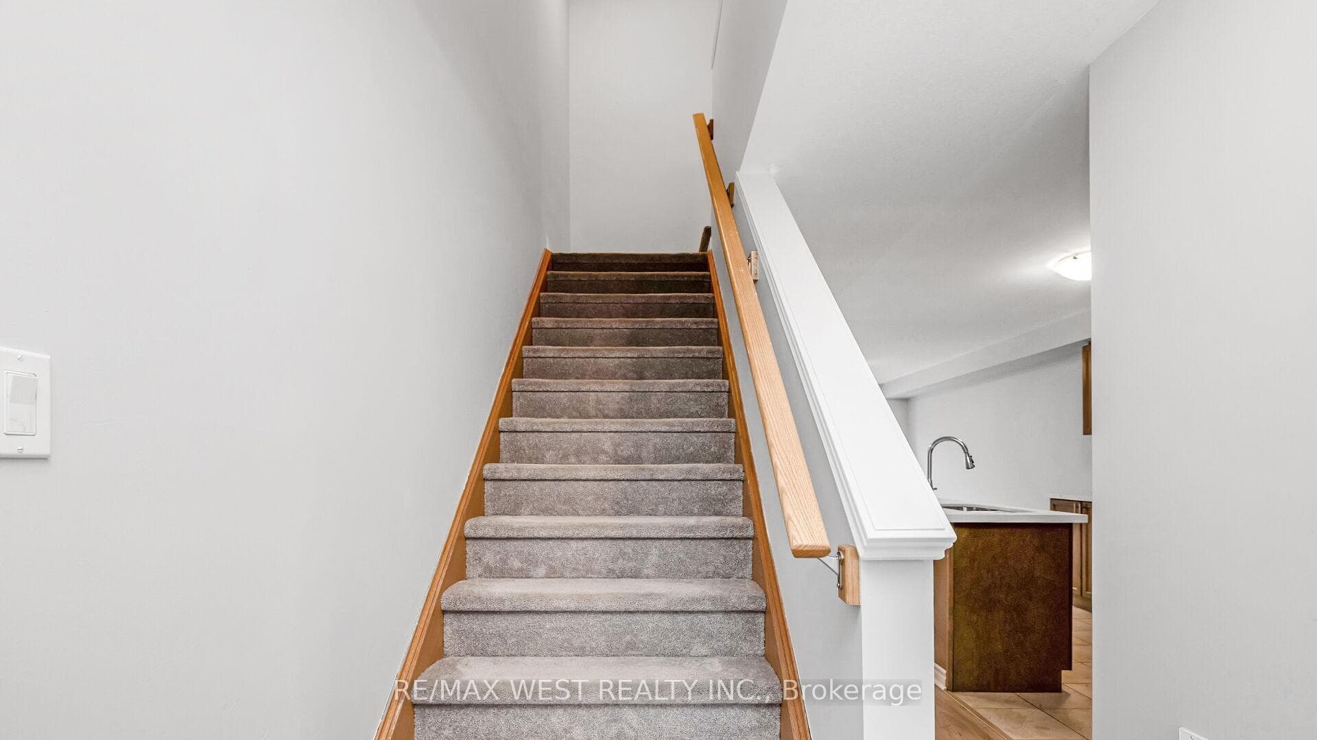 606 Linden Drive photo 34