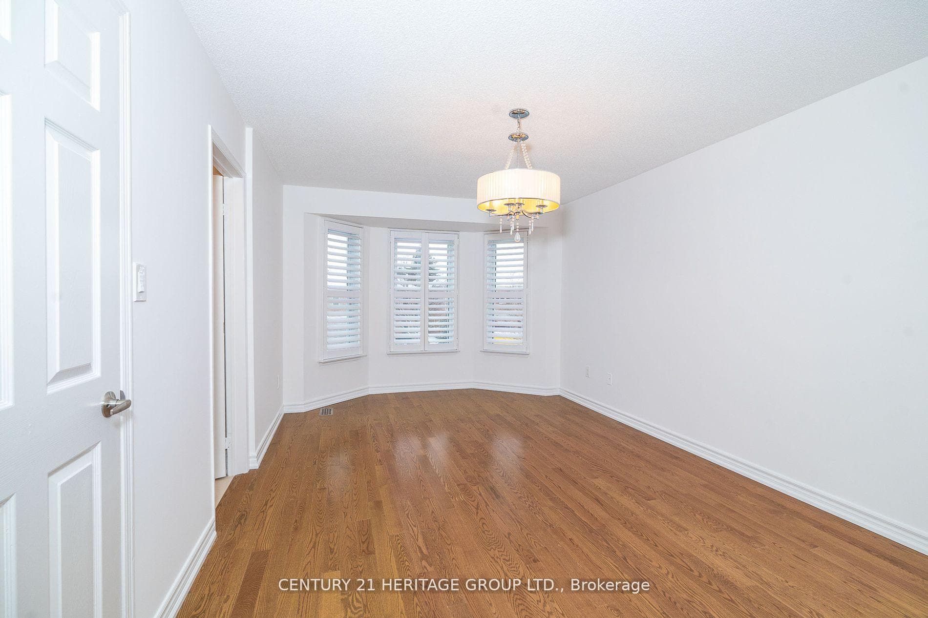 97 Baynards Lane photo 33