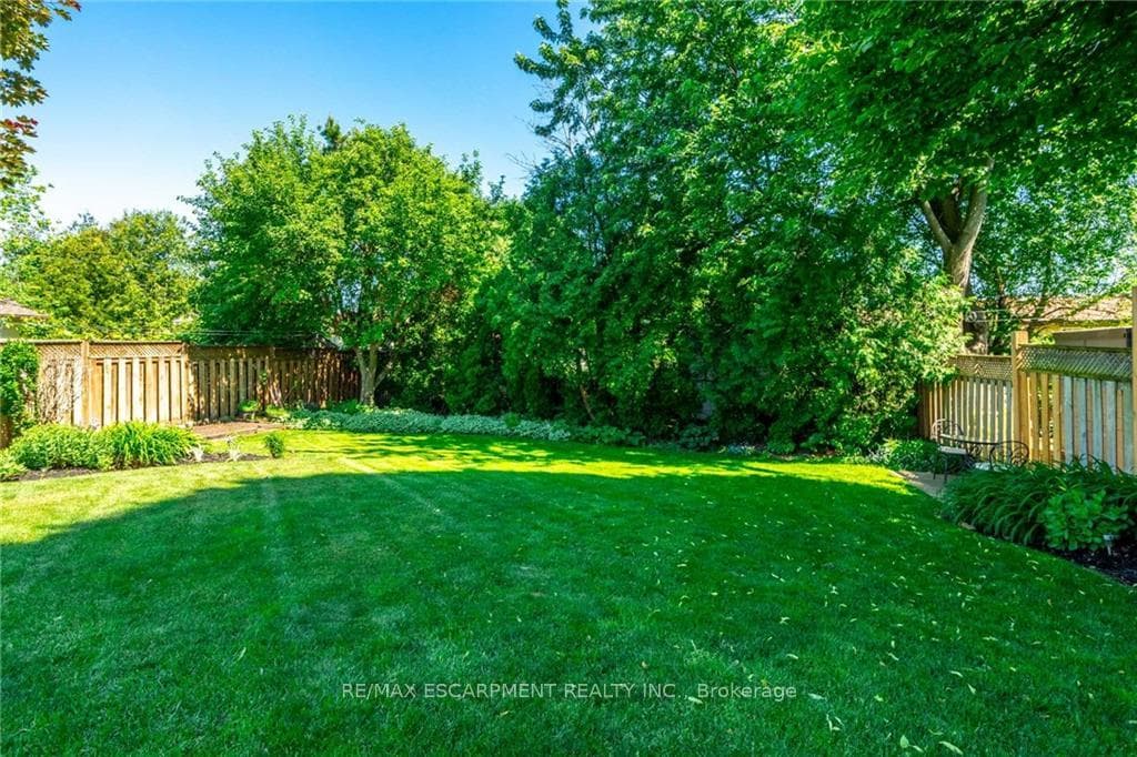 2522 Cavendish Drive photo 39