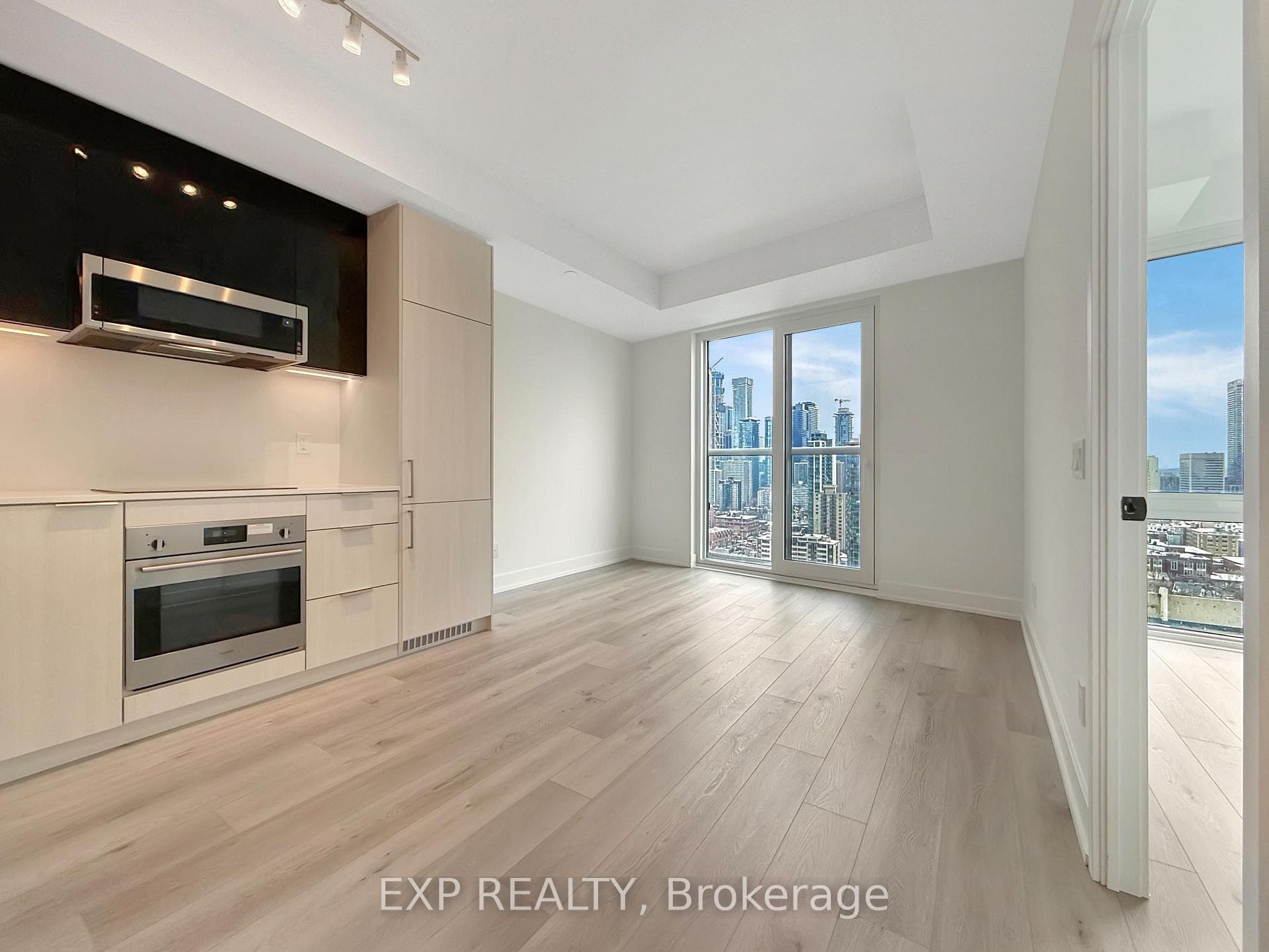 308 Jarvis Street Unit 2509 photo 1