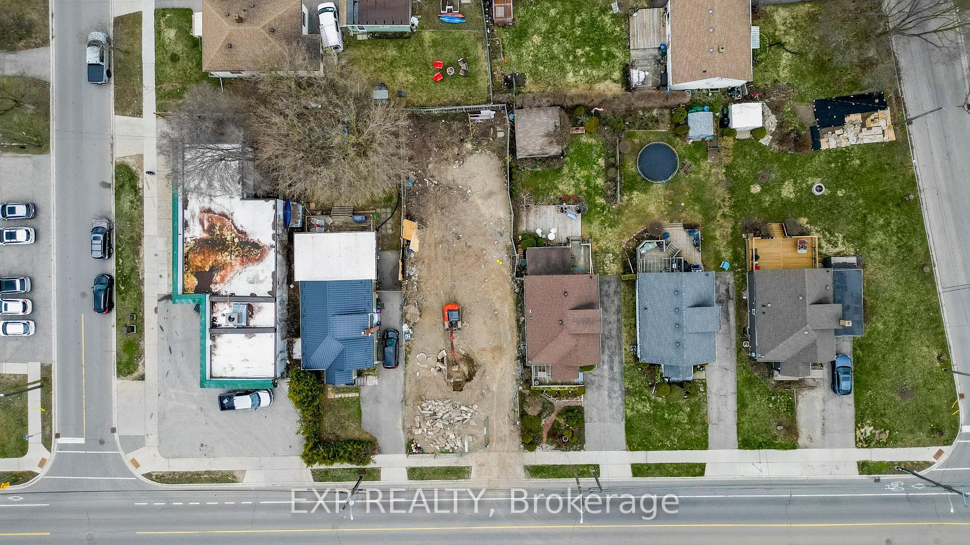 548 Stirling Avenue photo 8