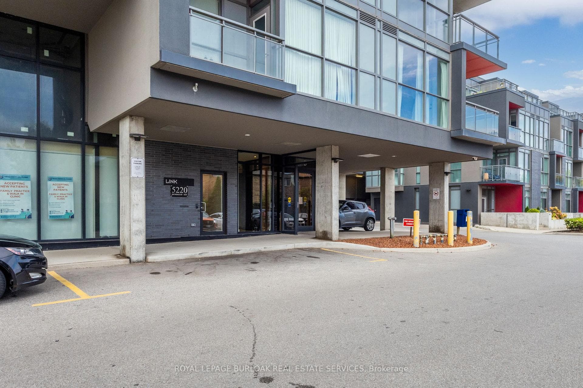 5220 Dundas Street Unit D314 photo 4