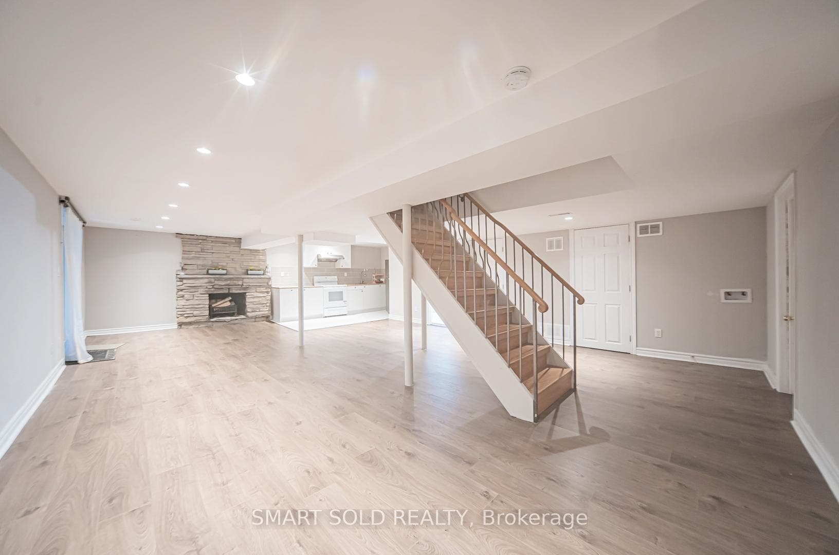 120 Abbeywood Trail photo 18