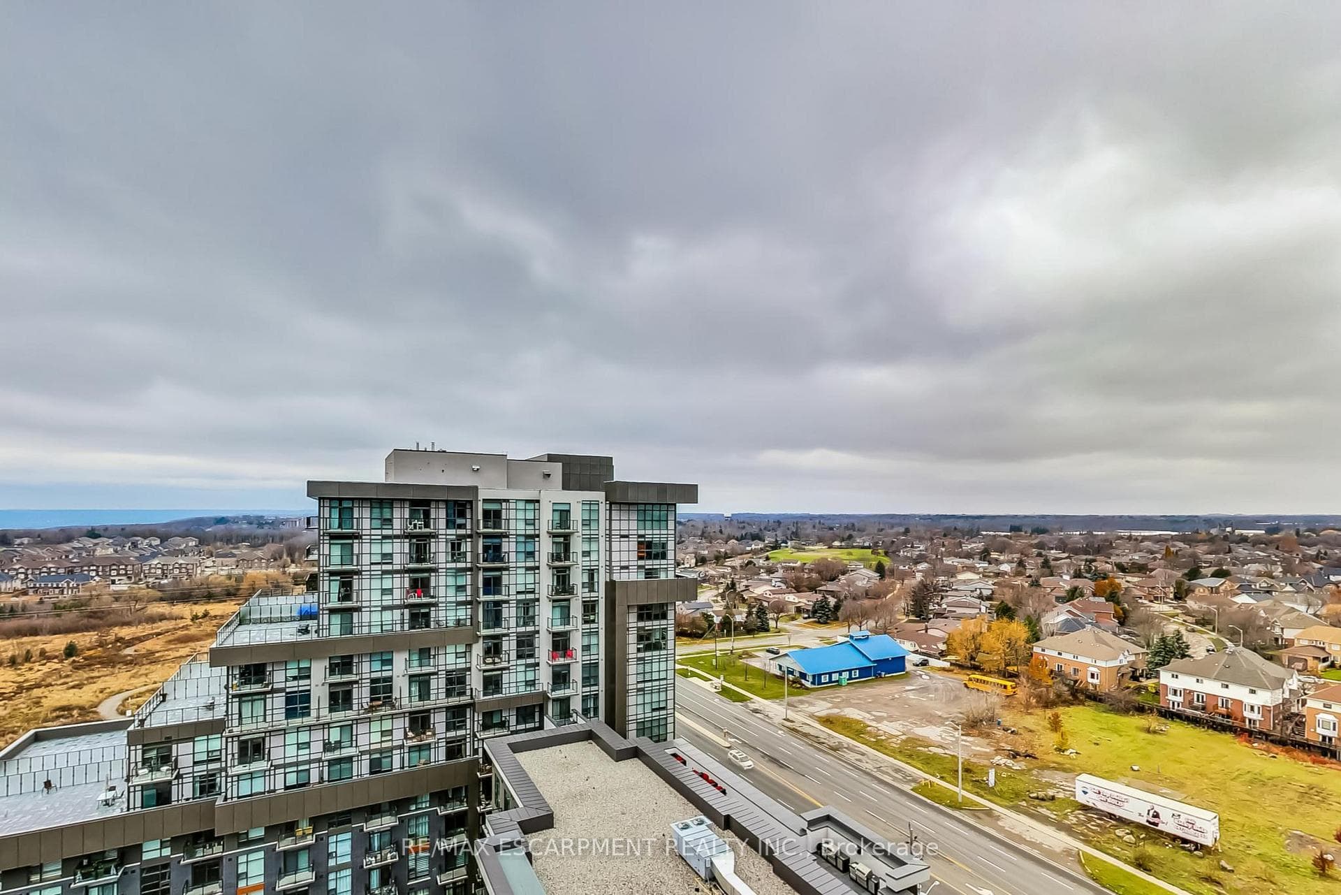 460 Dundas Street Unit 1211 photo 29