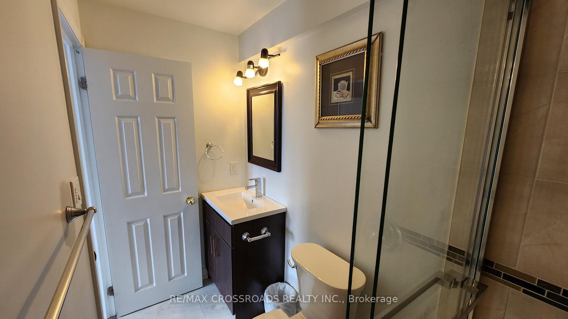 215 Symington Avenue Unit Bsmt photo 9