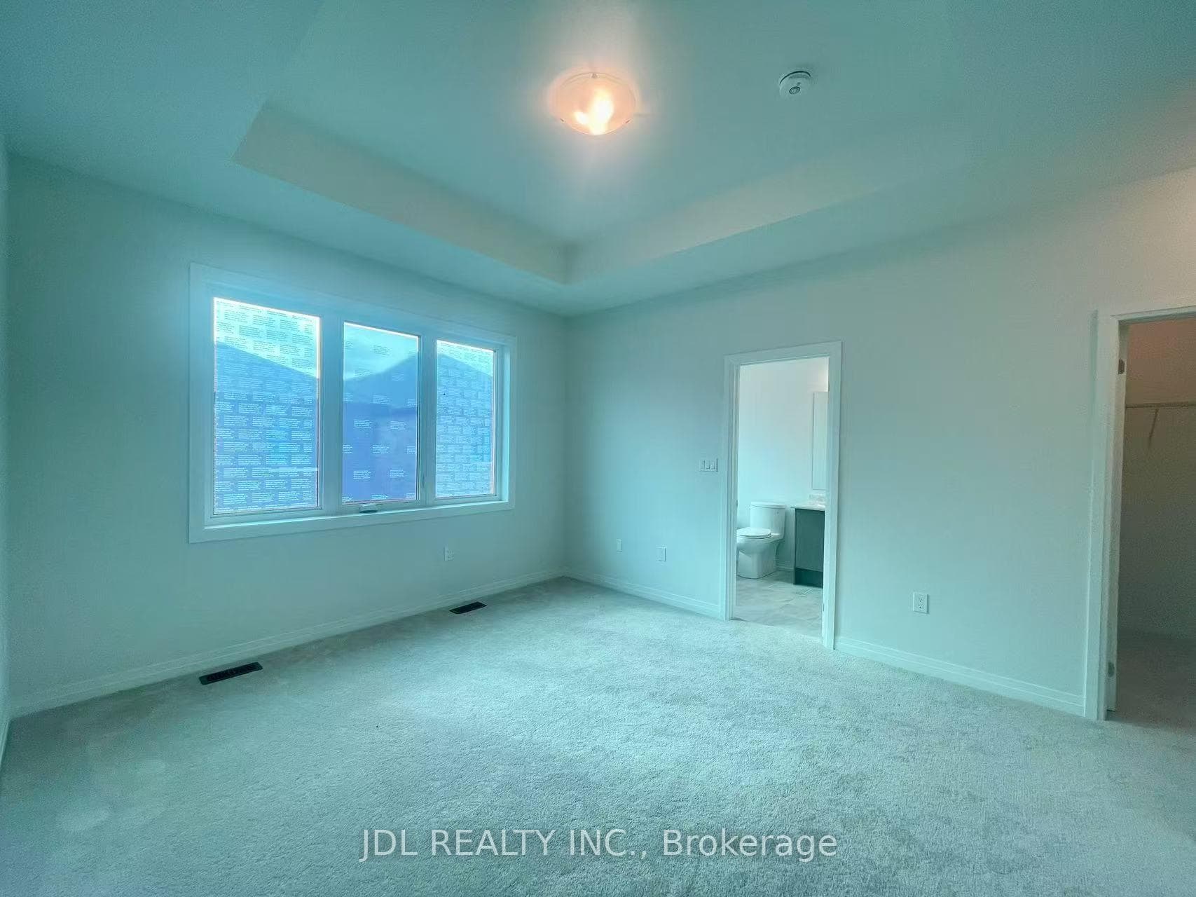 2934 Nakina Street photo 8