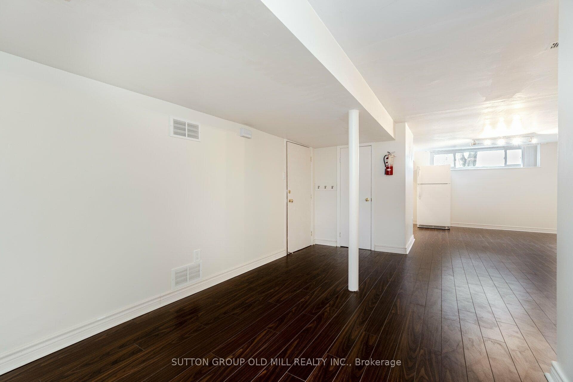 5 Applefield Drive Unit Lower photo 7