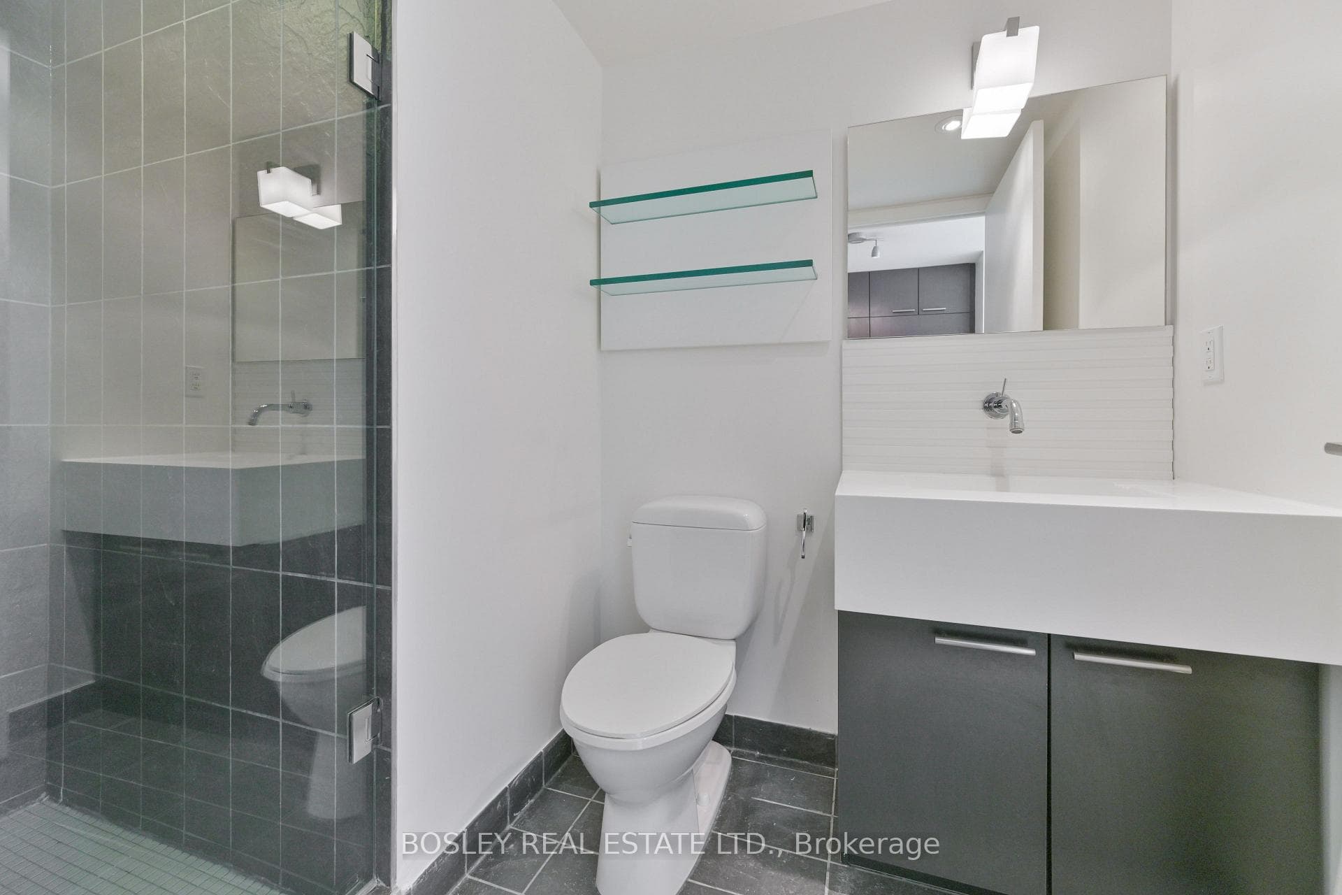 55 Stewart Street Unit 622 photo 16