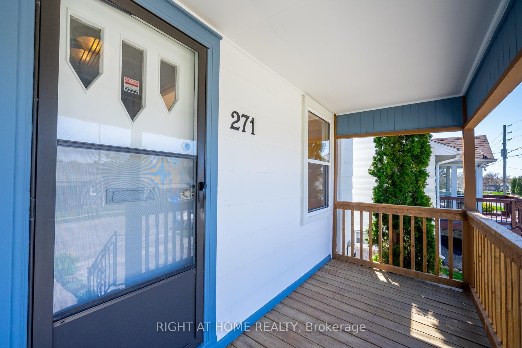 271 Drew Street photo 3