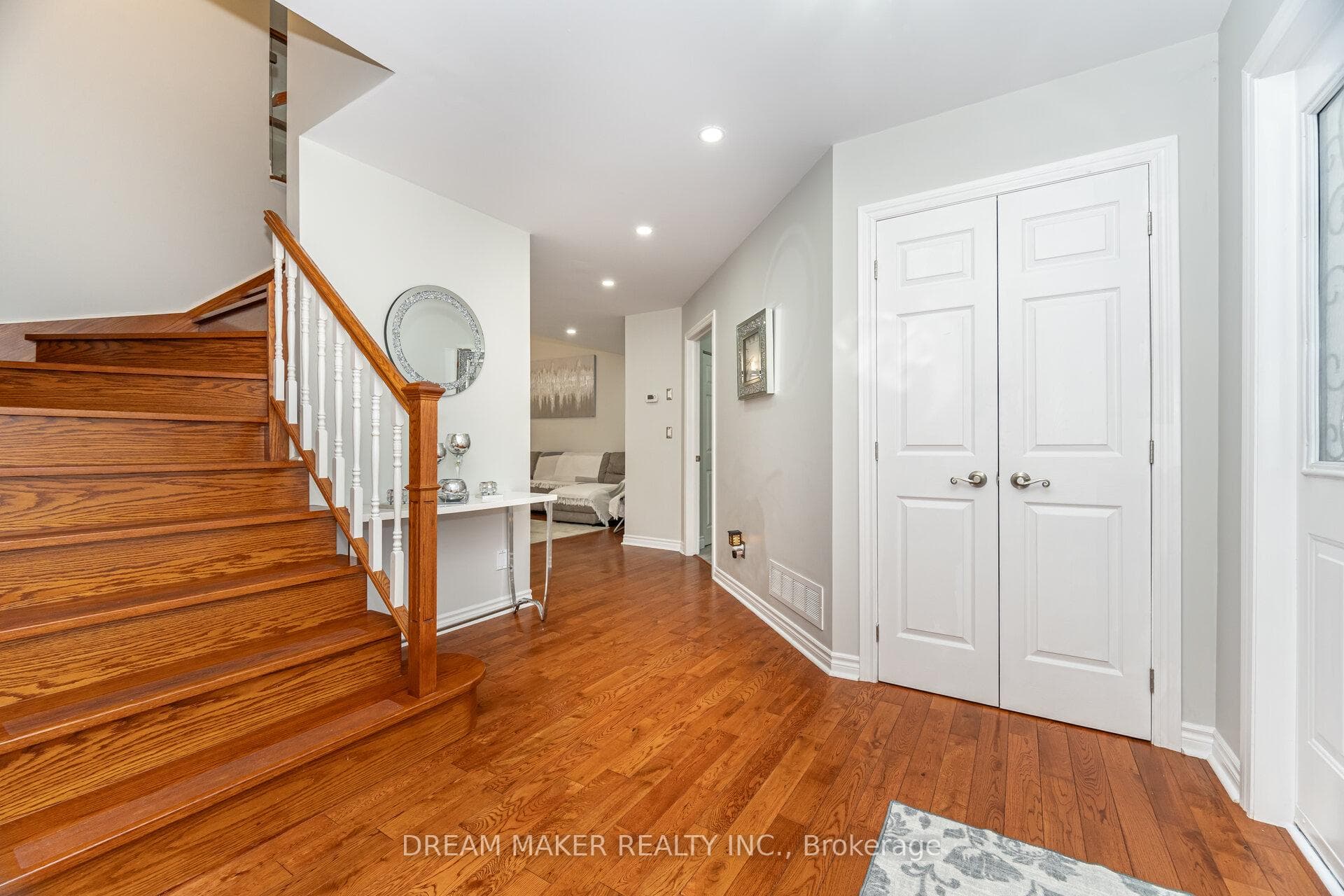 756 Third Avenue photo 7