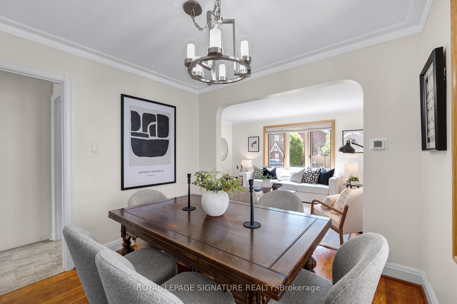 142 Divadale Drive photo 5