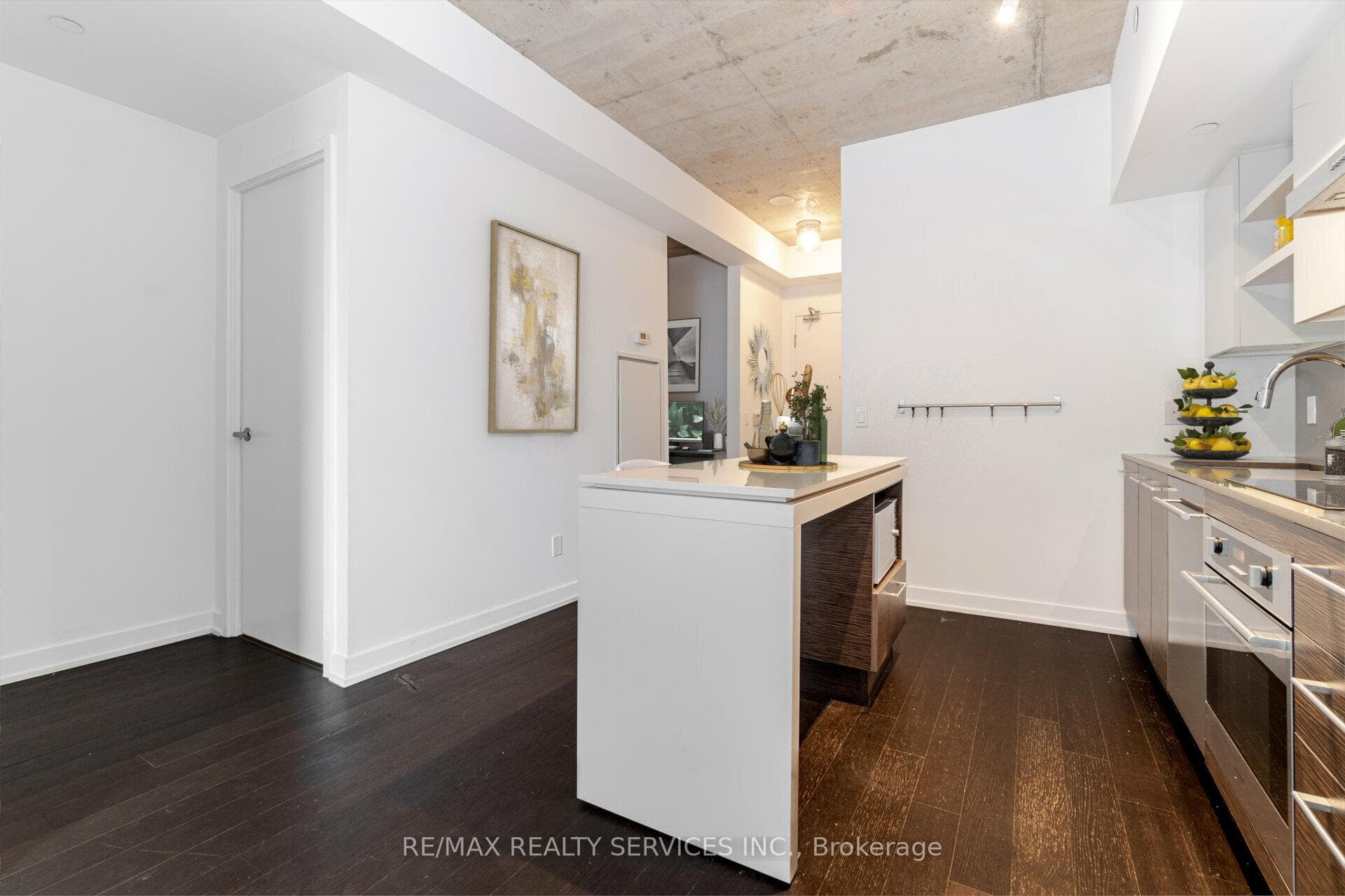 1030 King Street Unit 1114 photo 12