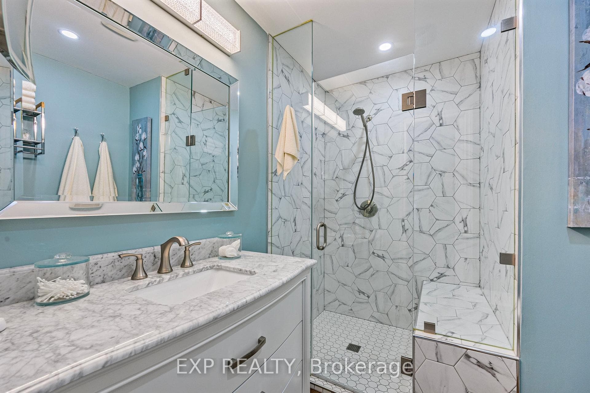 959 Nantyr Drive photo 18