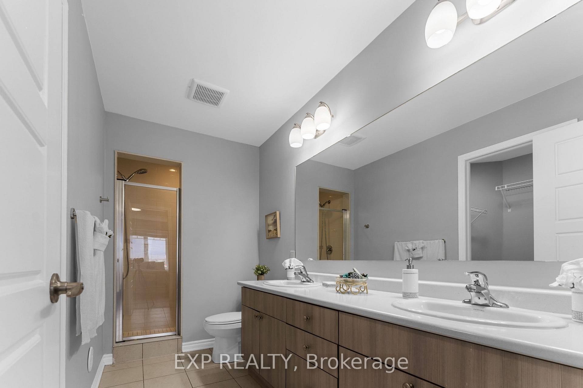 1000 Asleton Boulevard Unit 157 photo 20