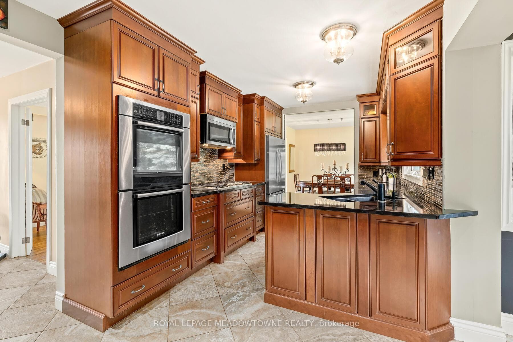 25 Millwood Road photo 12