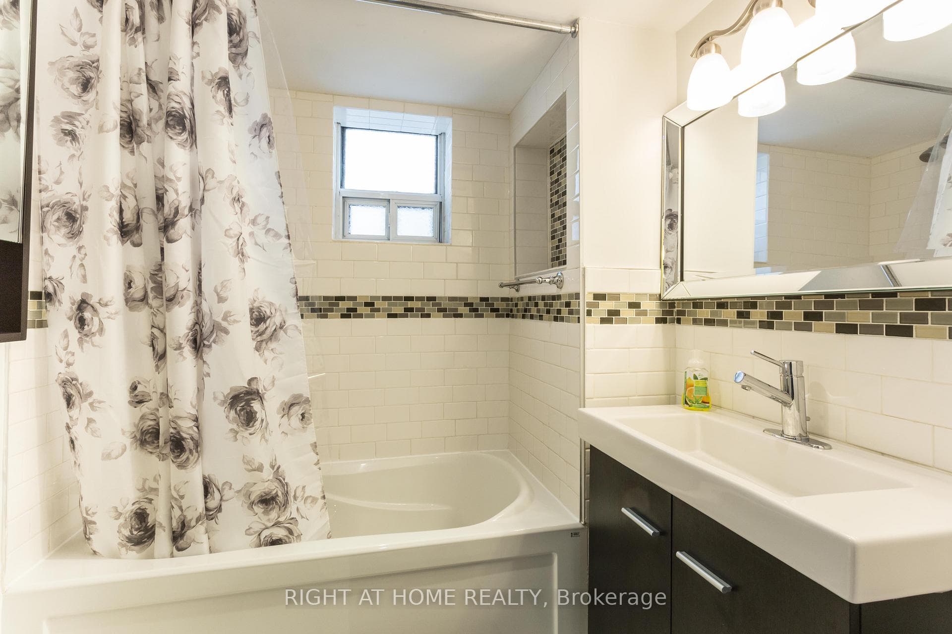 30 Northampton Drive Unit BSMT photo 9