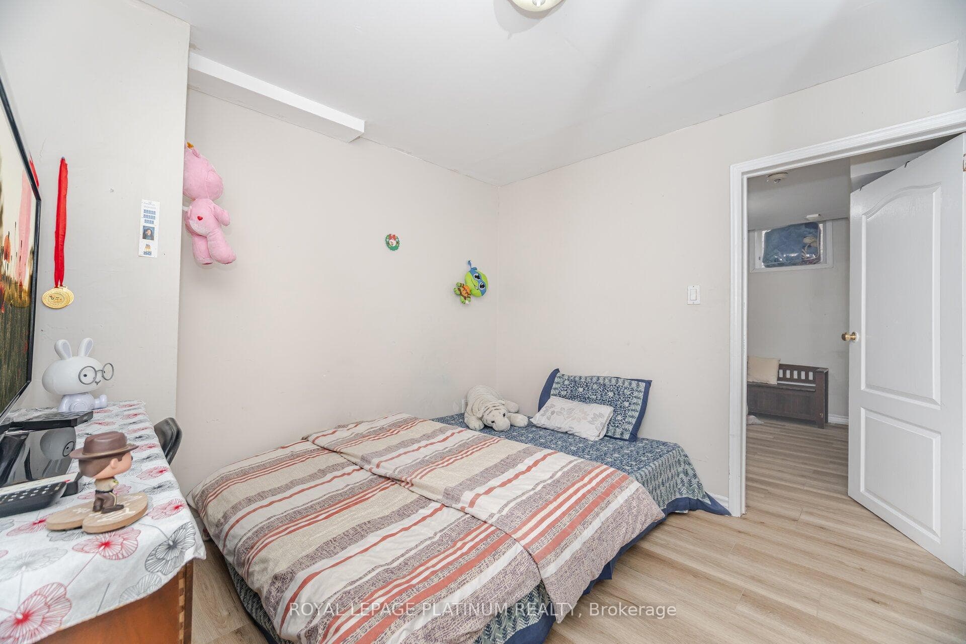 63 Culture Crescent photo 43