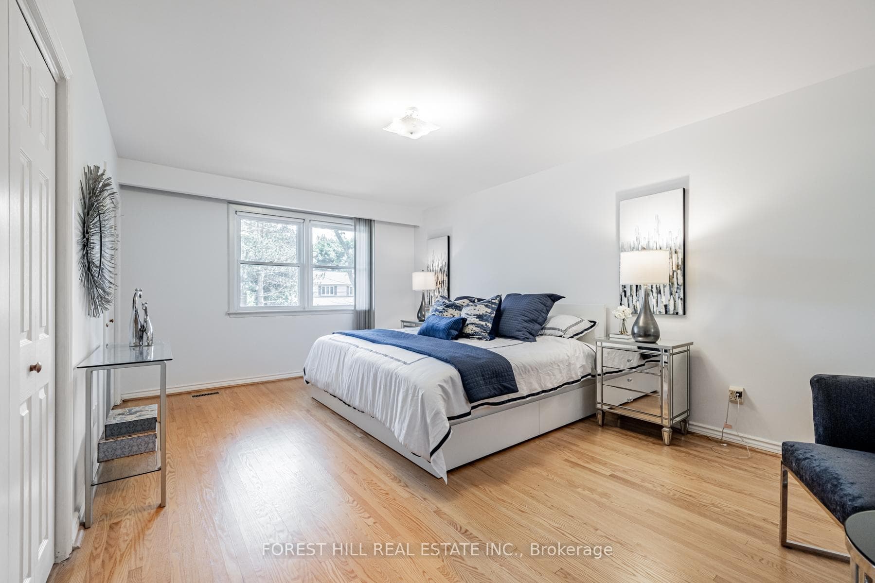 250 Newton Drive photo 18