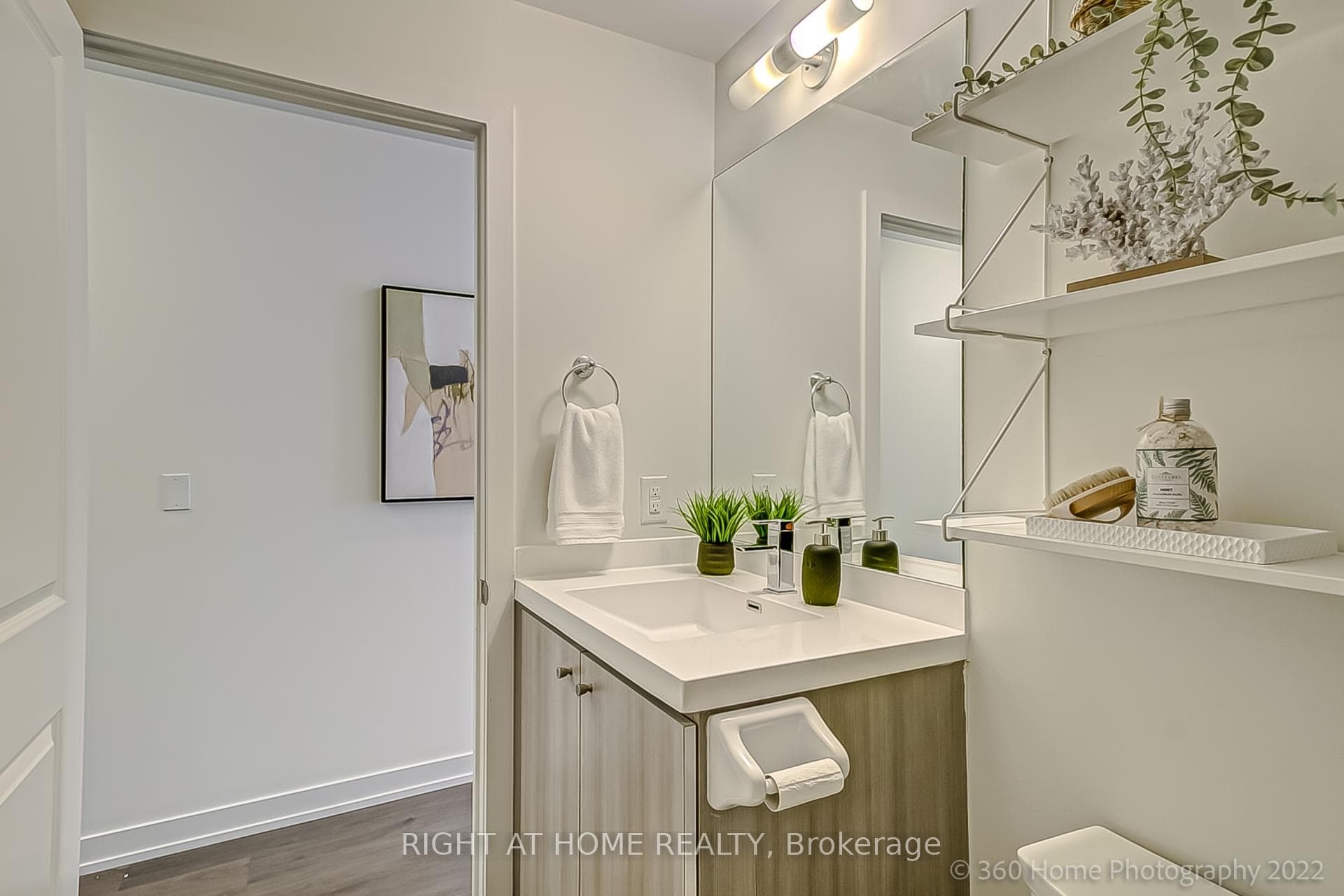 105 George Street Unit 312 photo 22