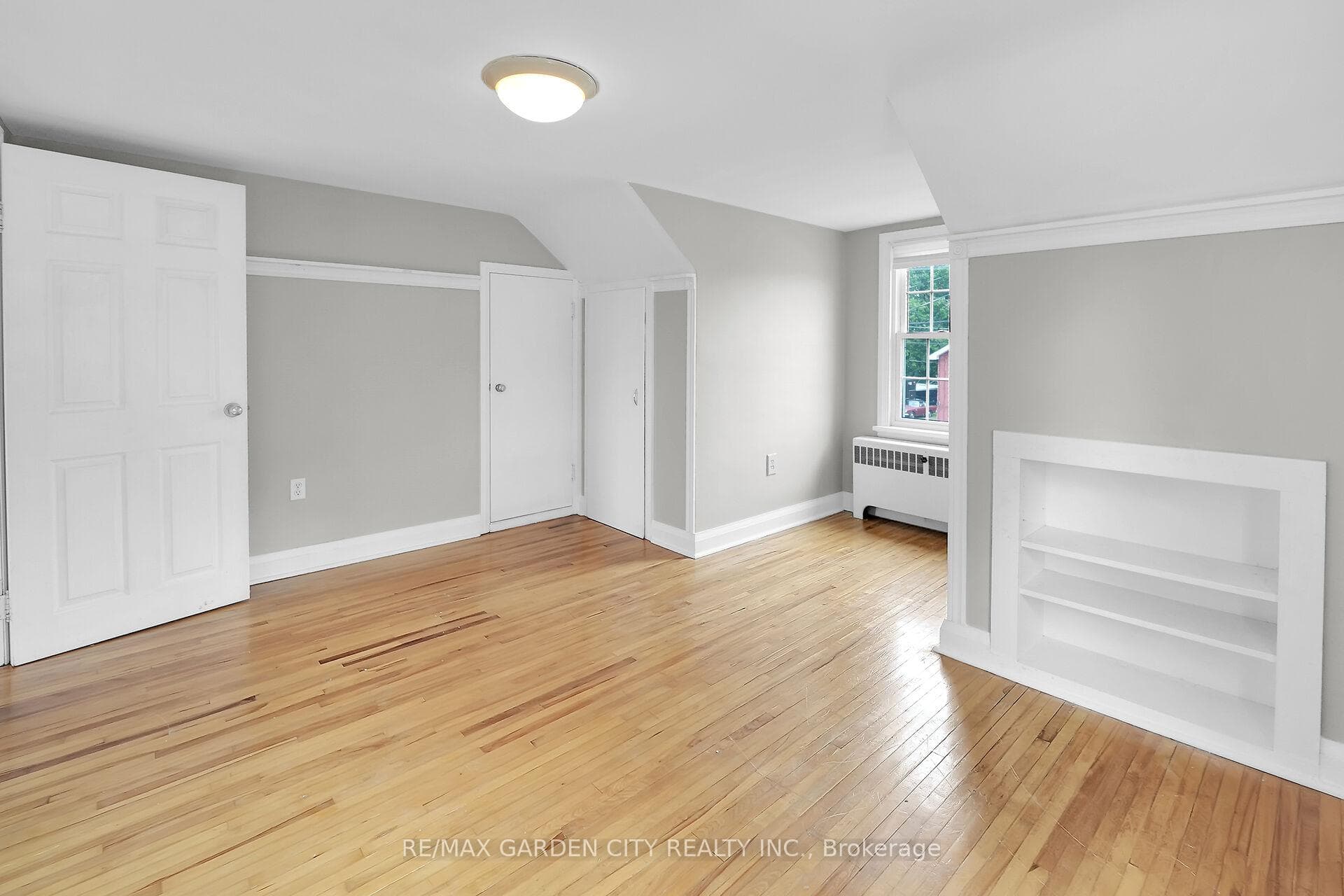 5124 Canborough Road photo 16