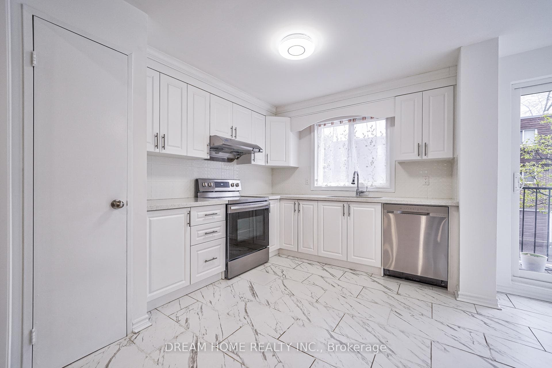 160 Palmdale Drive Unit 234 photo 18