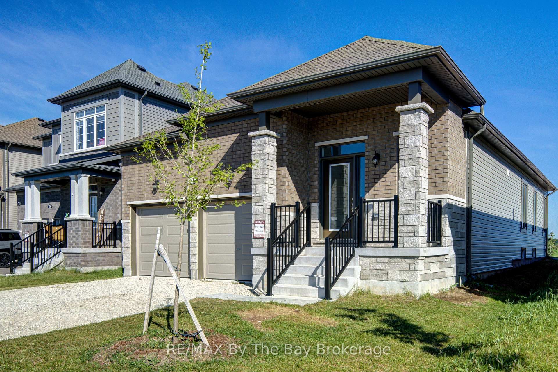 15 Union Boulevard photo 36
