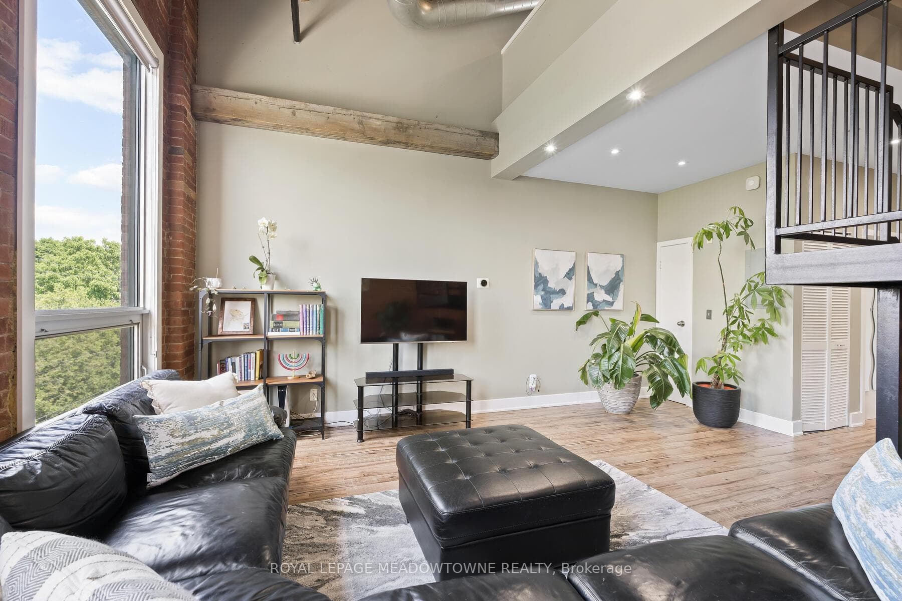 26 Ontario Street Unit 319 photo 8