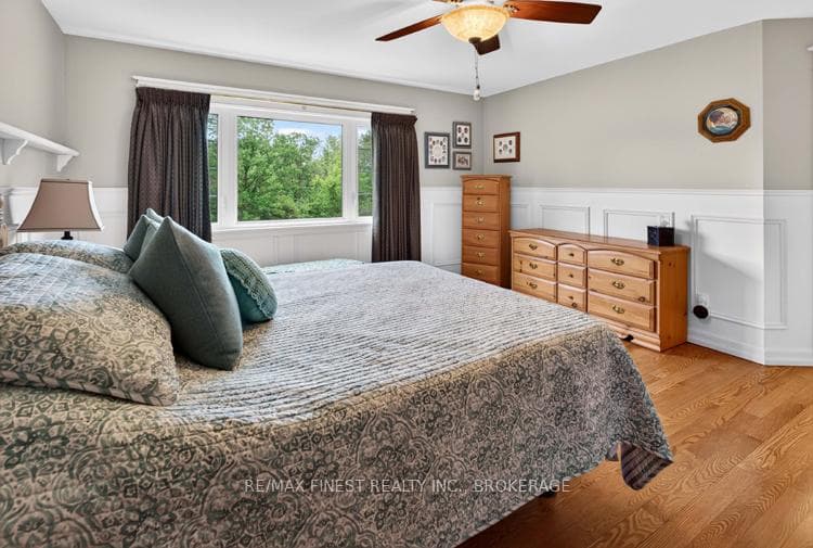 2038 Valleyview Drive photo 30