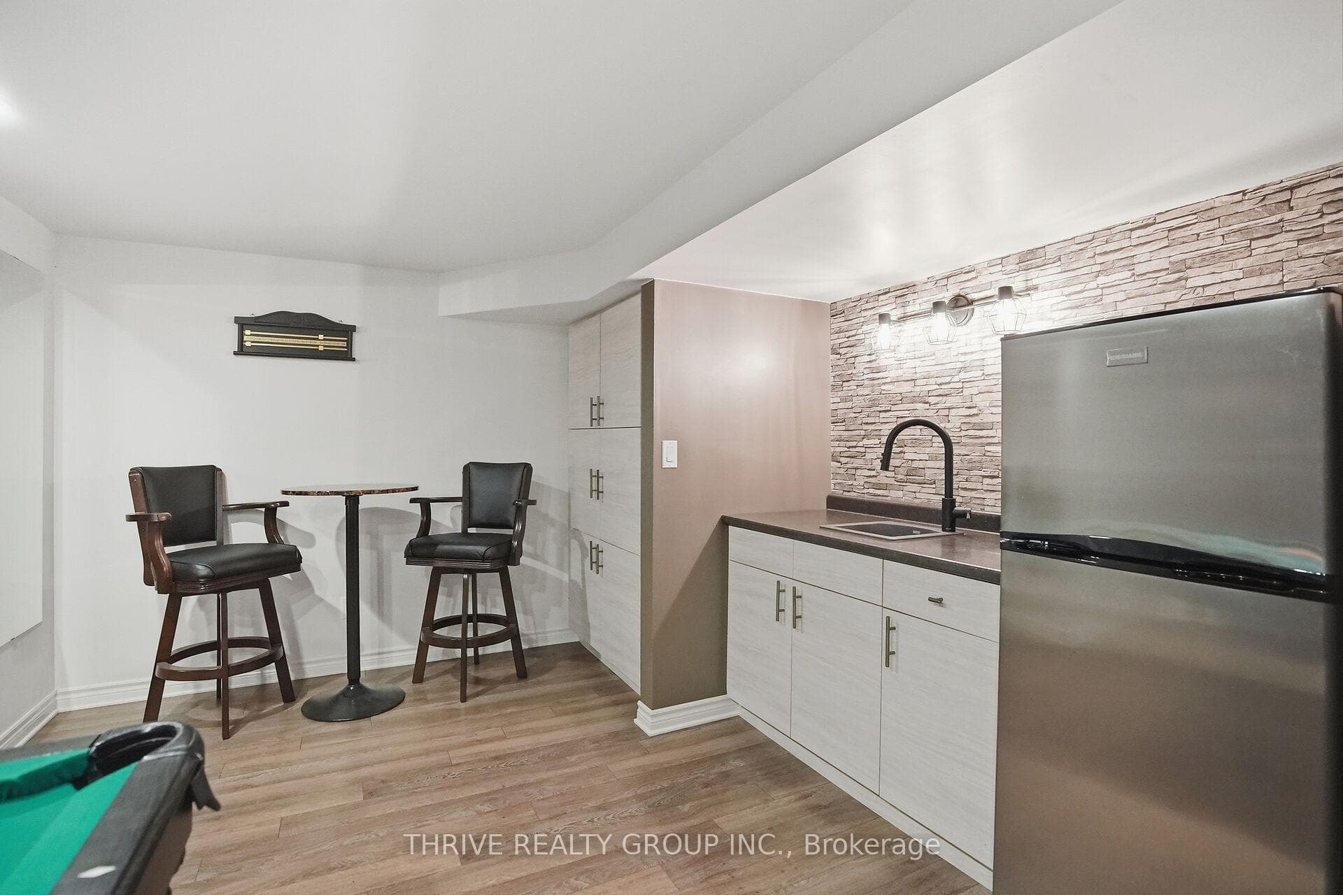 9650 Joanne Avenue photo 30
