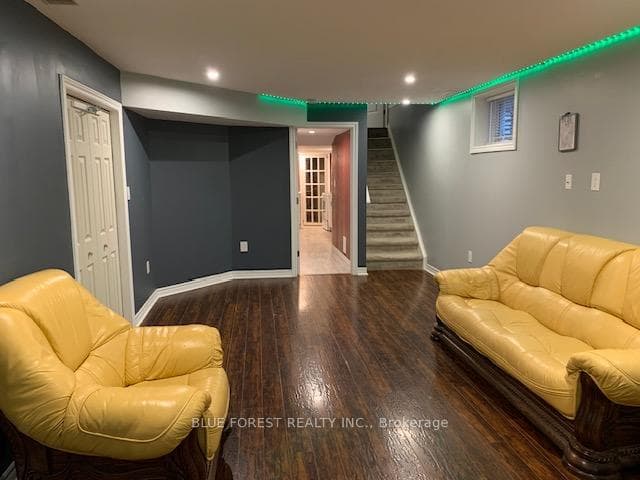 1408 Devos Drive Unit Basement photo 8