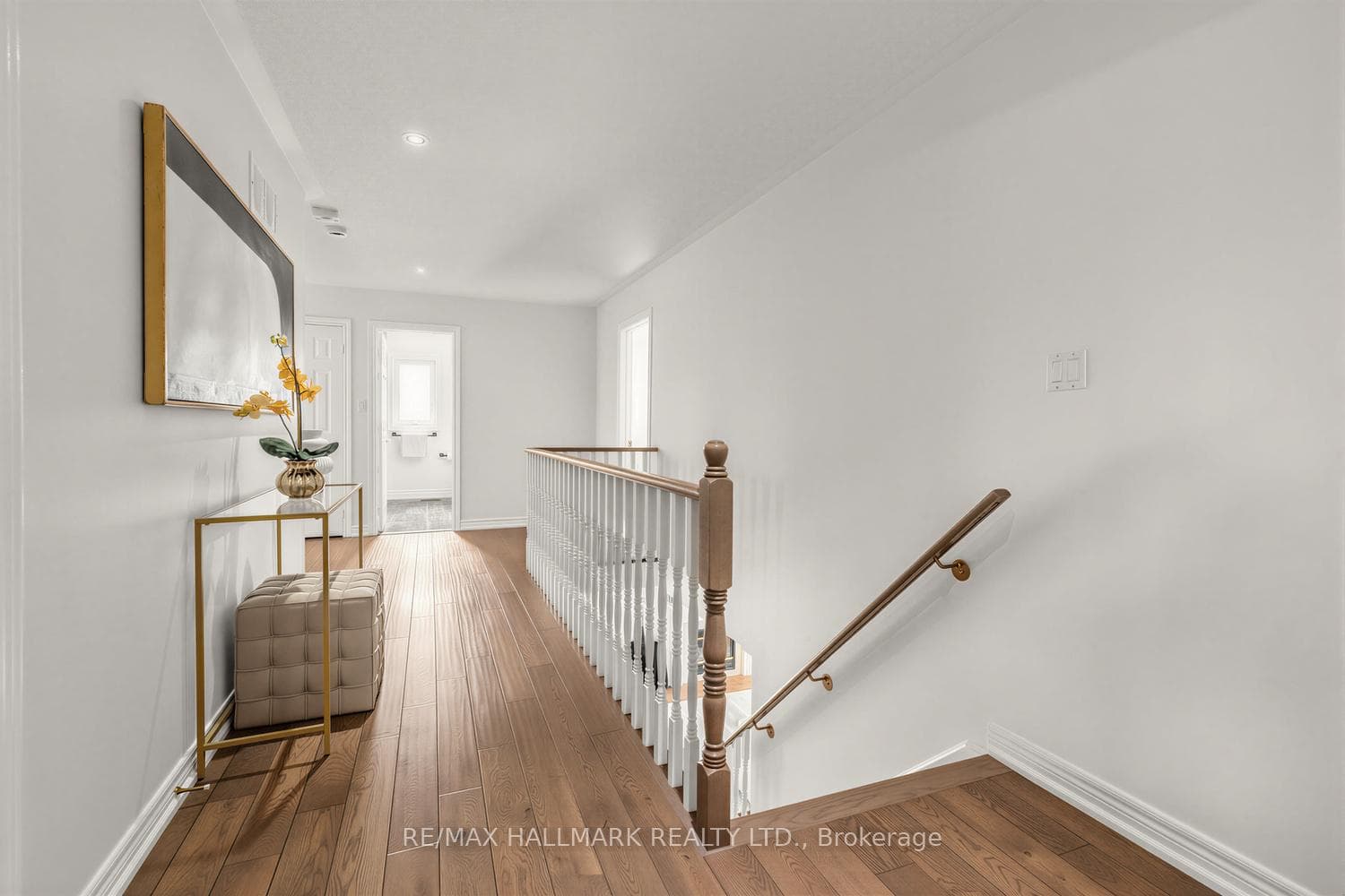 341 Kirkvalley Crescent photo 16
