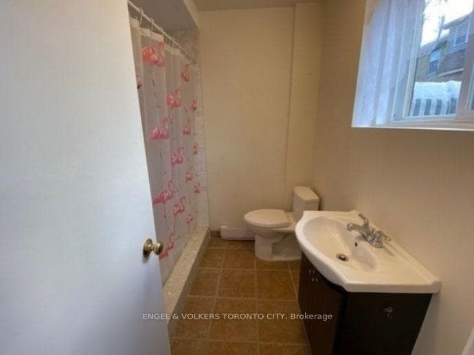 23 Queen Street Unit 1 photo 8