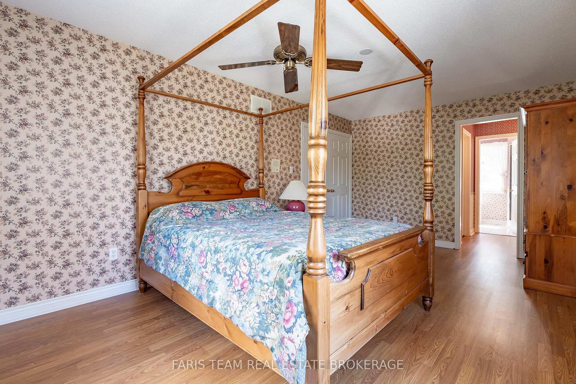 25 Averill Court photo 23