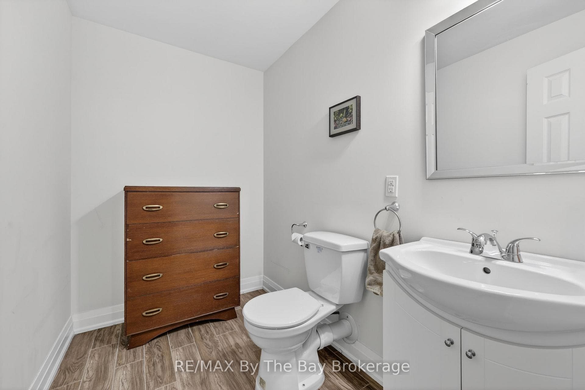 Basement 2pc Bathroom