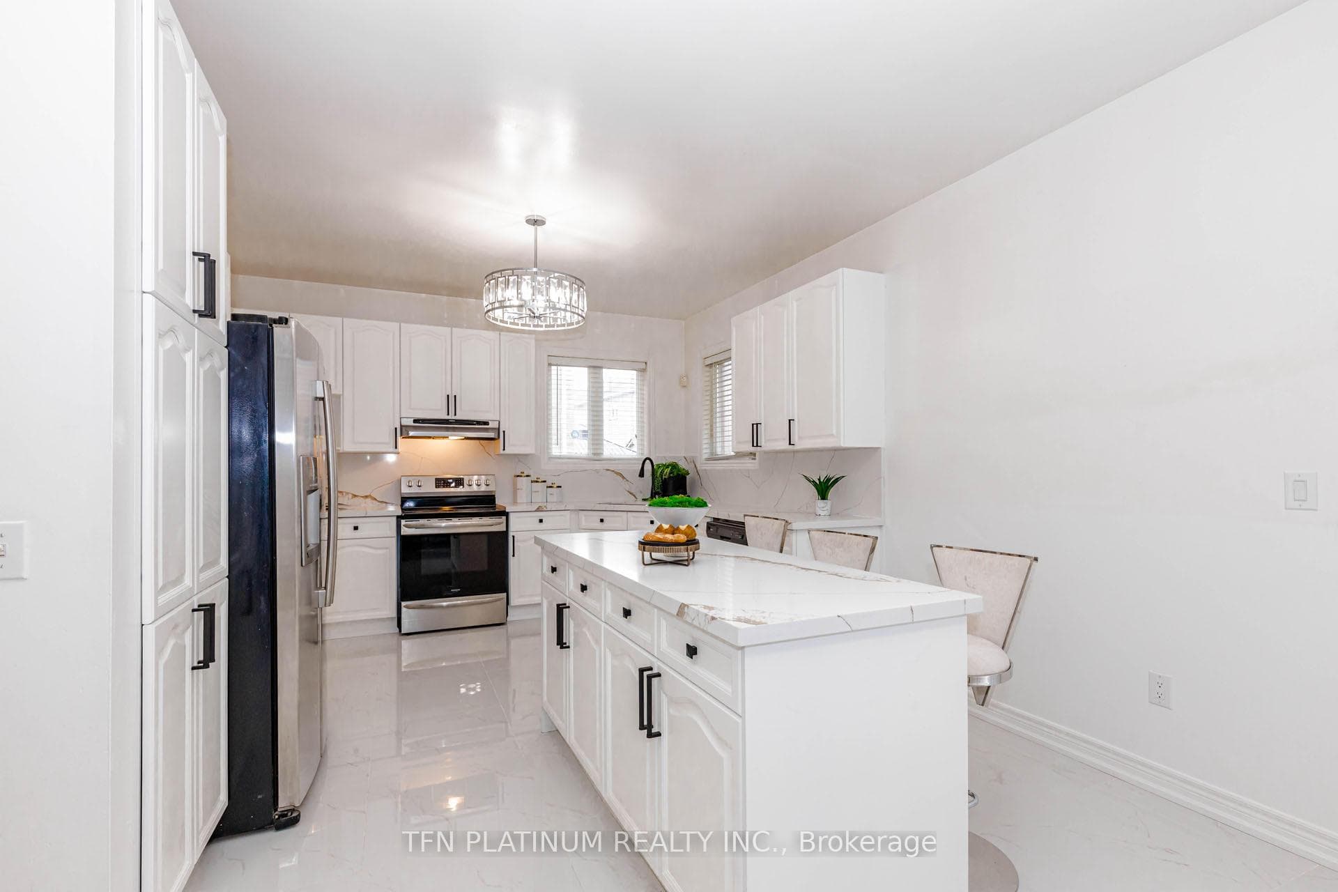 28 Banks Drive photo 27