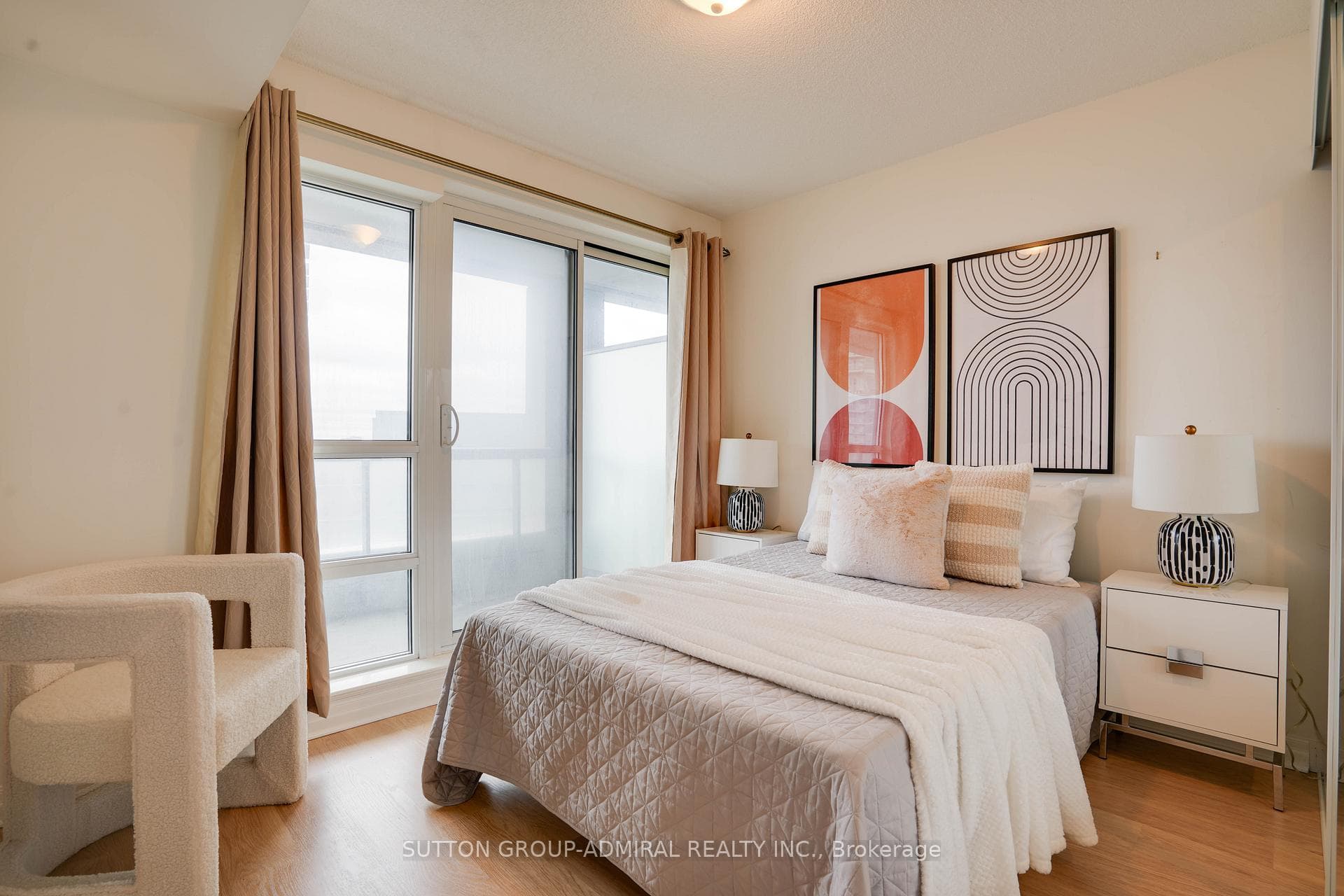 30 Herons Hill Way Unit 503 photo 8