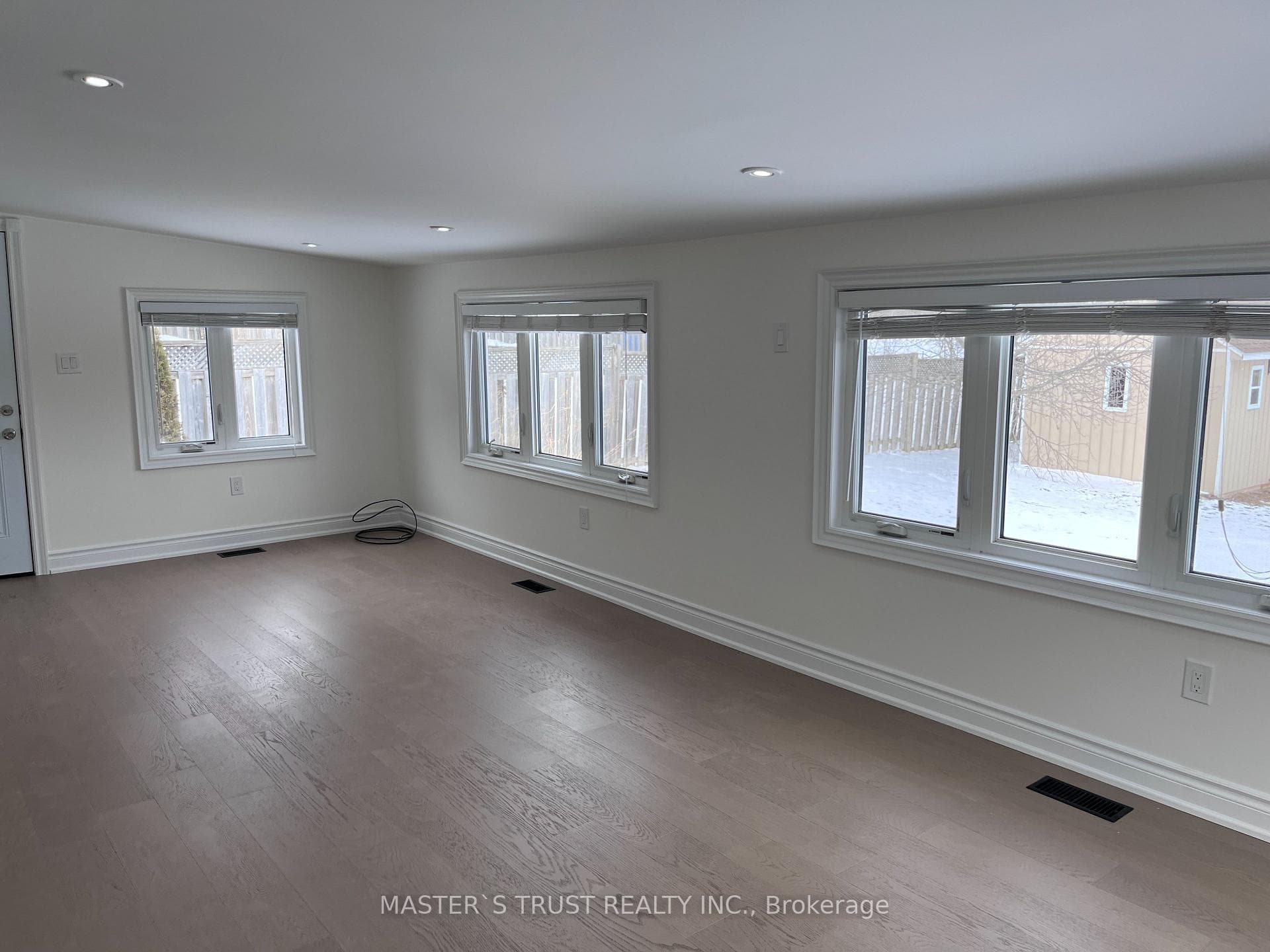 3965 Hilltop Road photo 24