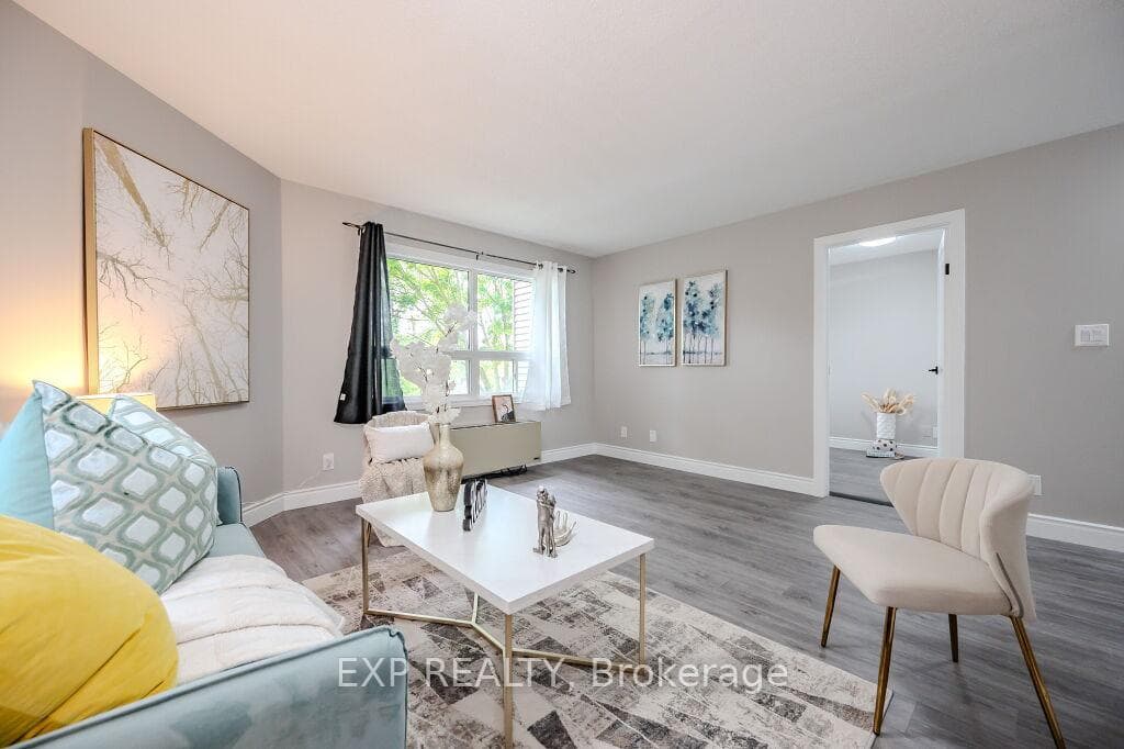 30 Hugo Crescent Unit 210 photo 20