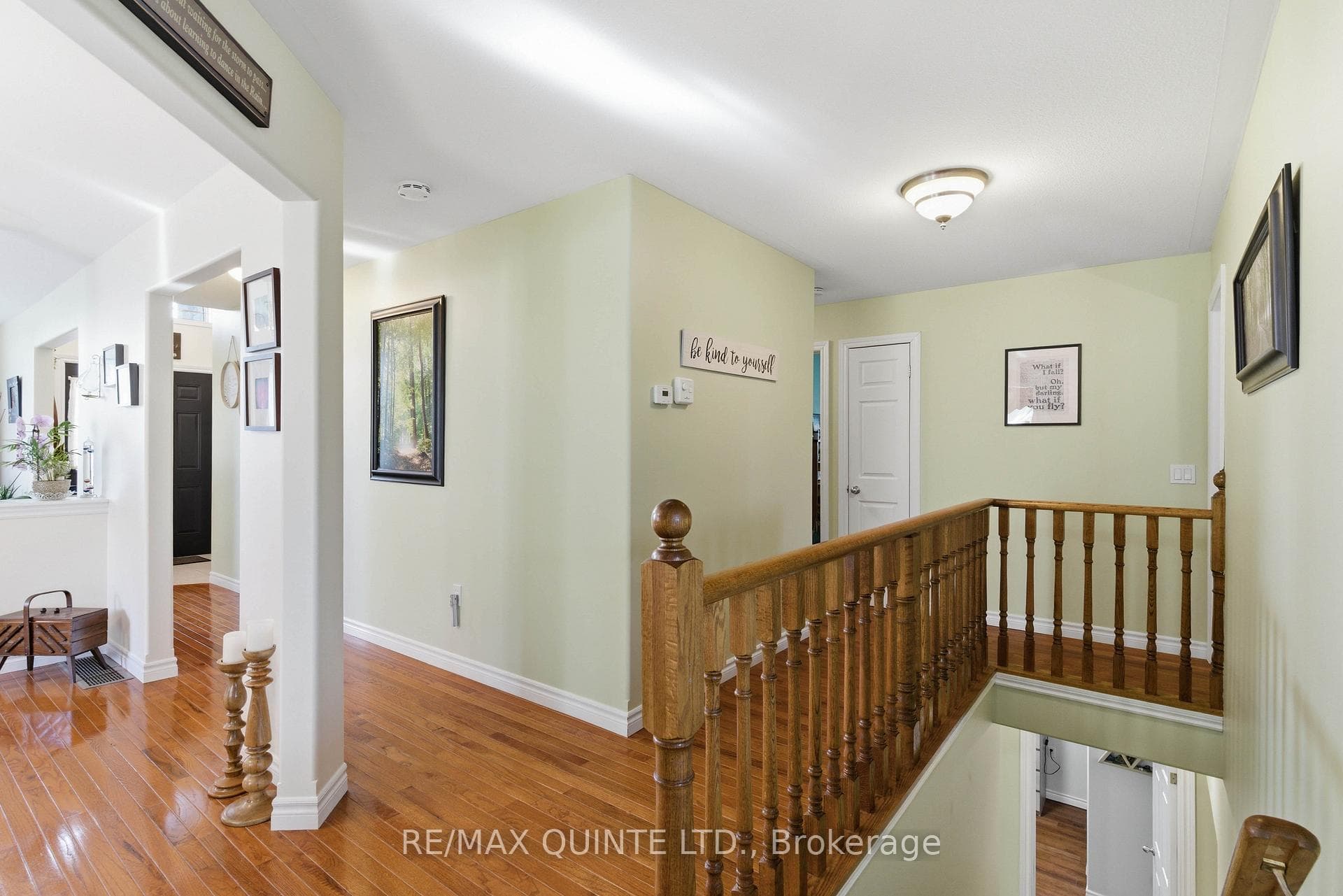 99 McKenzie Street photo 15