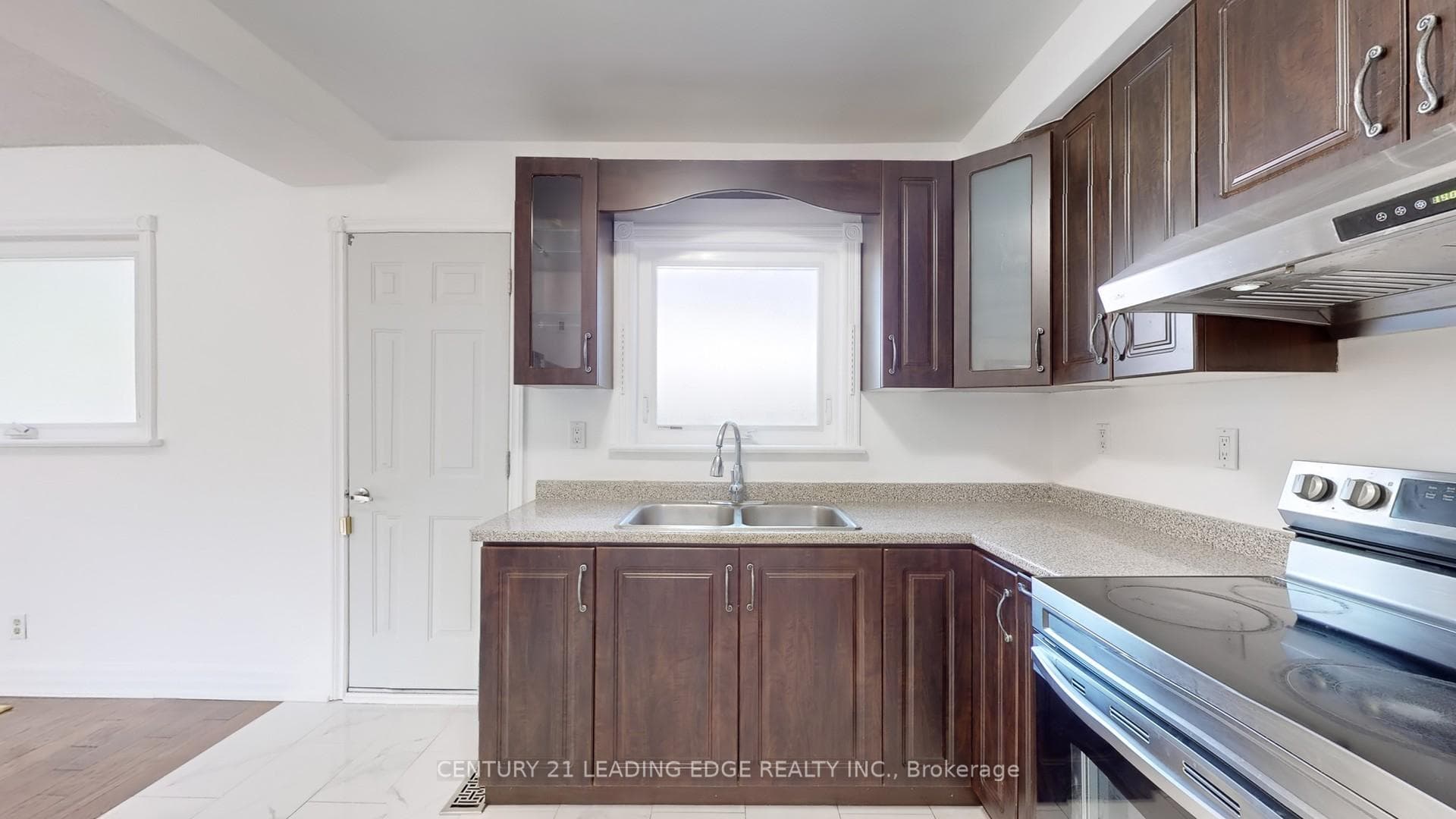 105 Gilroy Drive photo 11