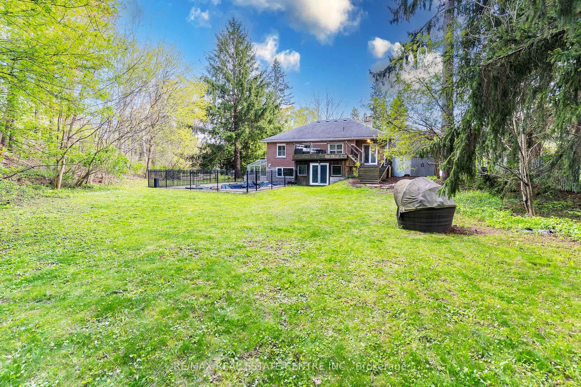 3 Fallsview Road photo 37