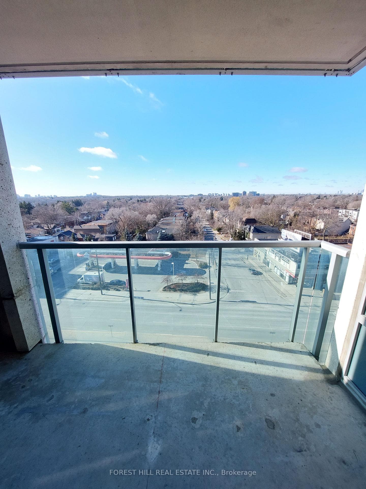 18 Harrison Garden Boulevard Unit 901 photo 15